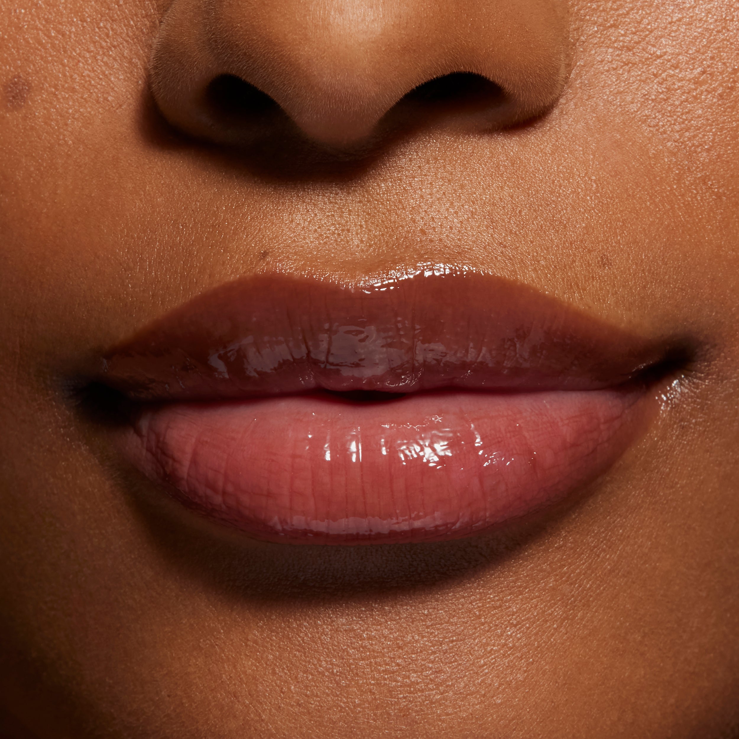 Hydrating Lip Oil for Dry Lips - Moisturizing & Nourishing Treatment - Perfect for Daily Use & Night Care