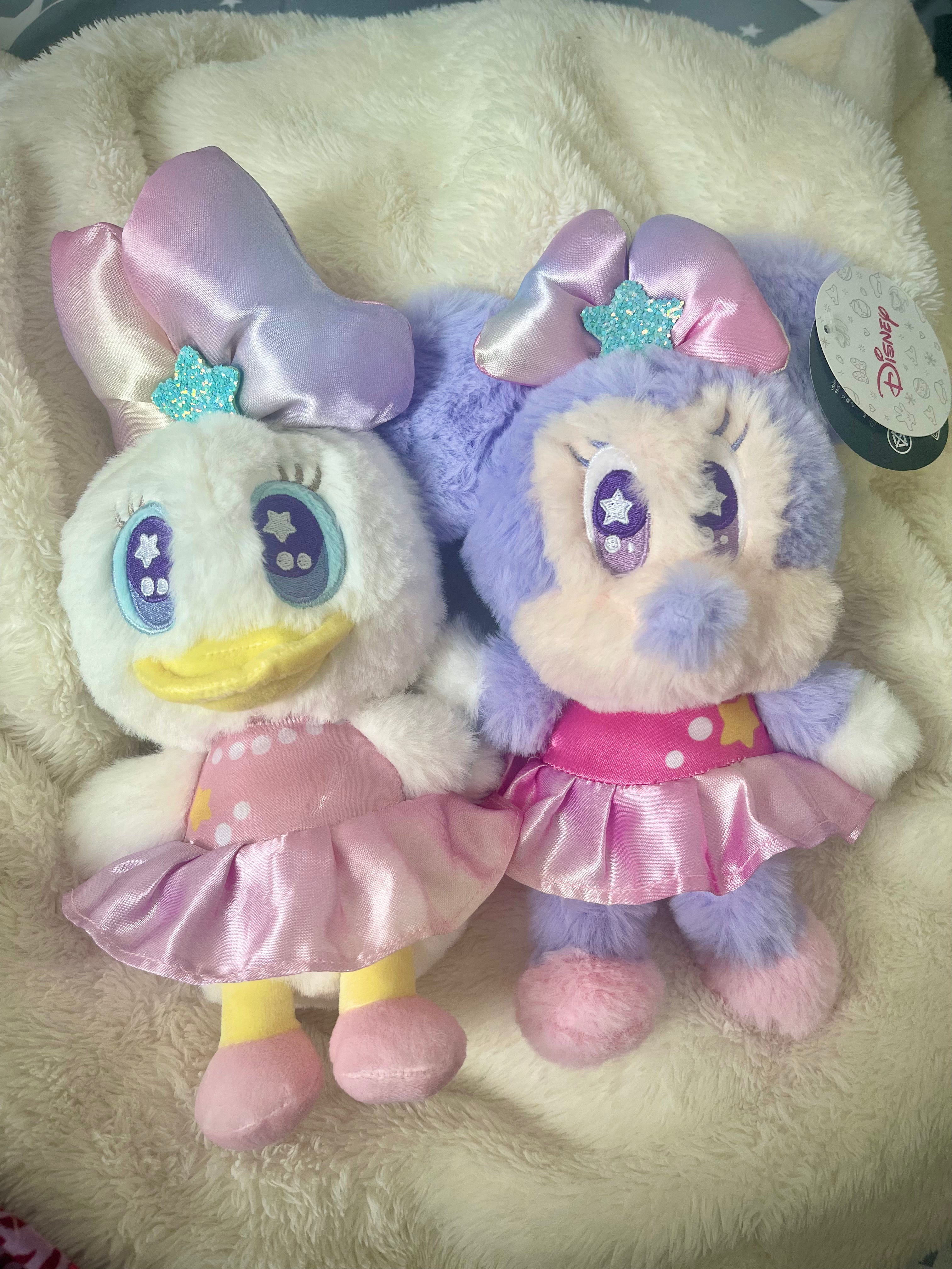 Disney Minnie Mouse & Daisy Duck Plush Stuffed Animals - Soft & Cuddly Starry Eye Plush Toys for Kids, Girls, Boys - Perfect for Bedtime, Gifts, and Nursery Decor