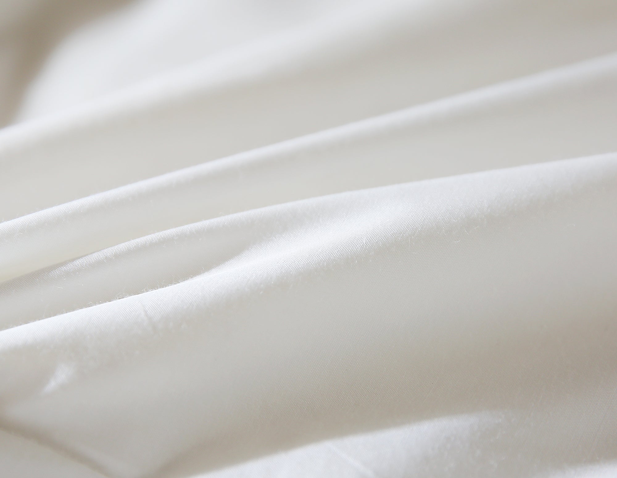 Cozy Four-Layer Fleece Blanket - Ultra Soft & Warm Winter Throw for Bed, Couch, and Travel - Perfect for Home, Office, and Camping Use