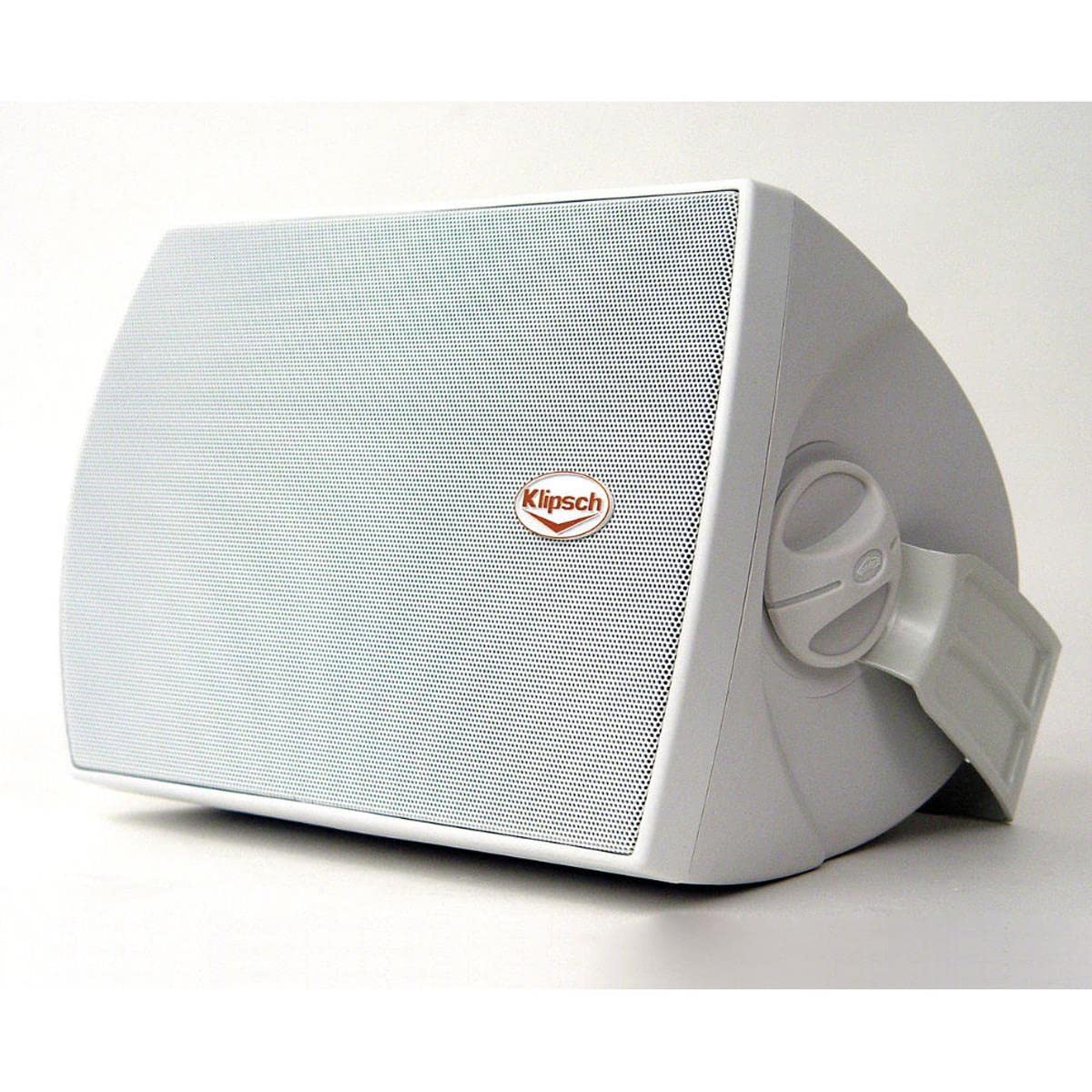 Klipsch AW-525 High-Performance Indoor Outdoor Speaker Pair - Weatherproof White Audio System for Patio, Garden & Home Entertainment
