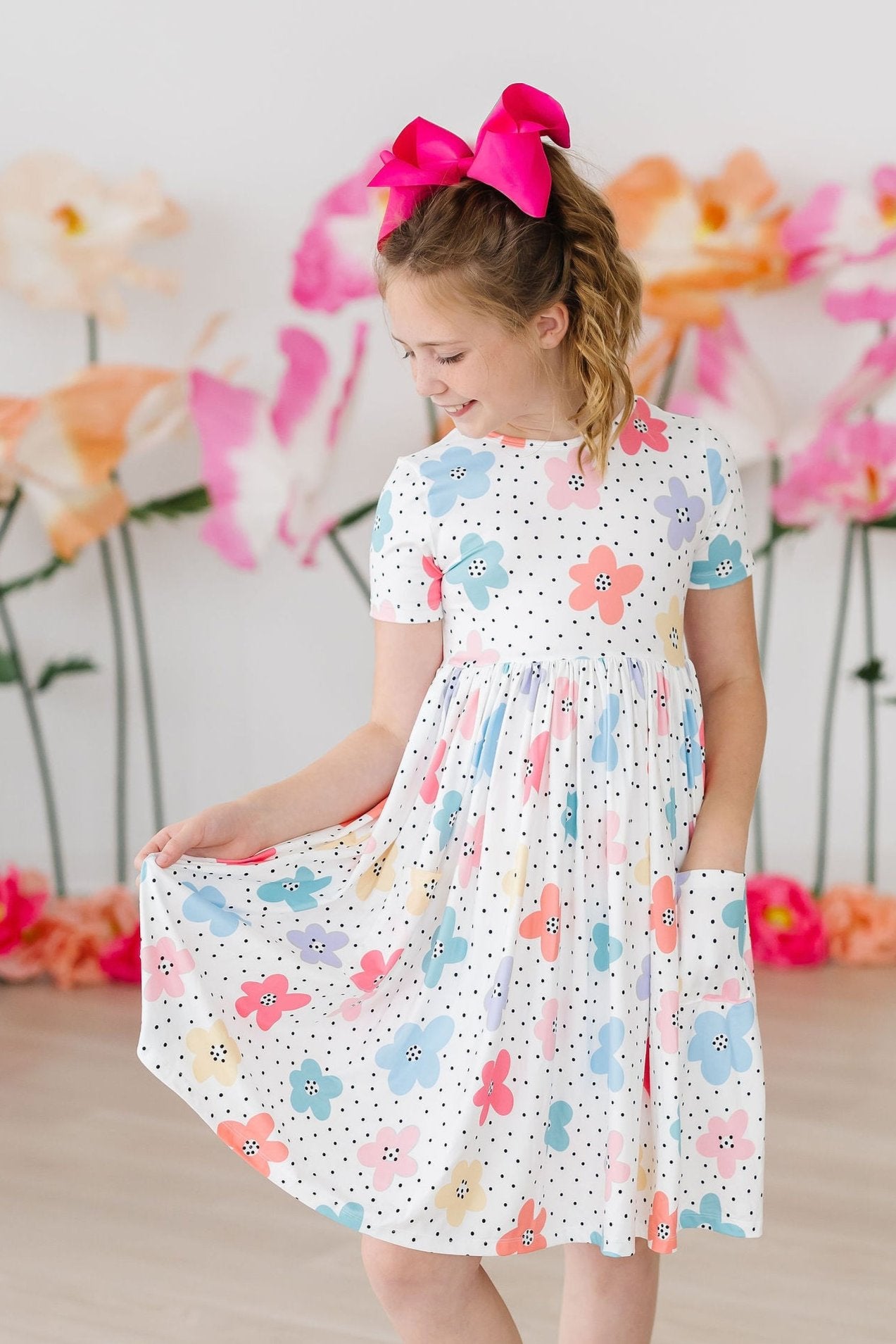 Dots & Daisies Women's Short Sleeve Pocket Twirl Dress - Floral Summer Swing Dress for Beach, Garden & Casual Outings