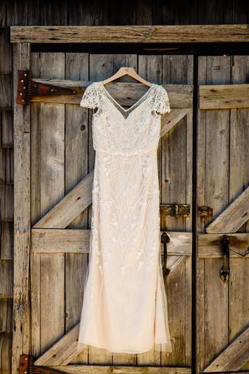 BHLDN Etoile Aurora Wedding Gown - Elegant Lace Bridal Dress for Beach, Garden & Formal Ceremonies