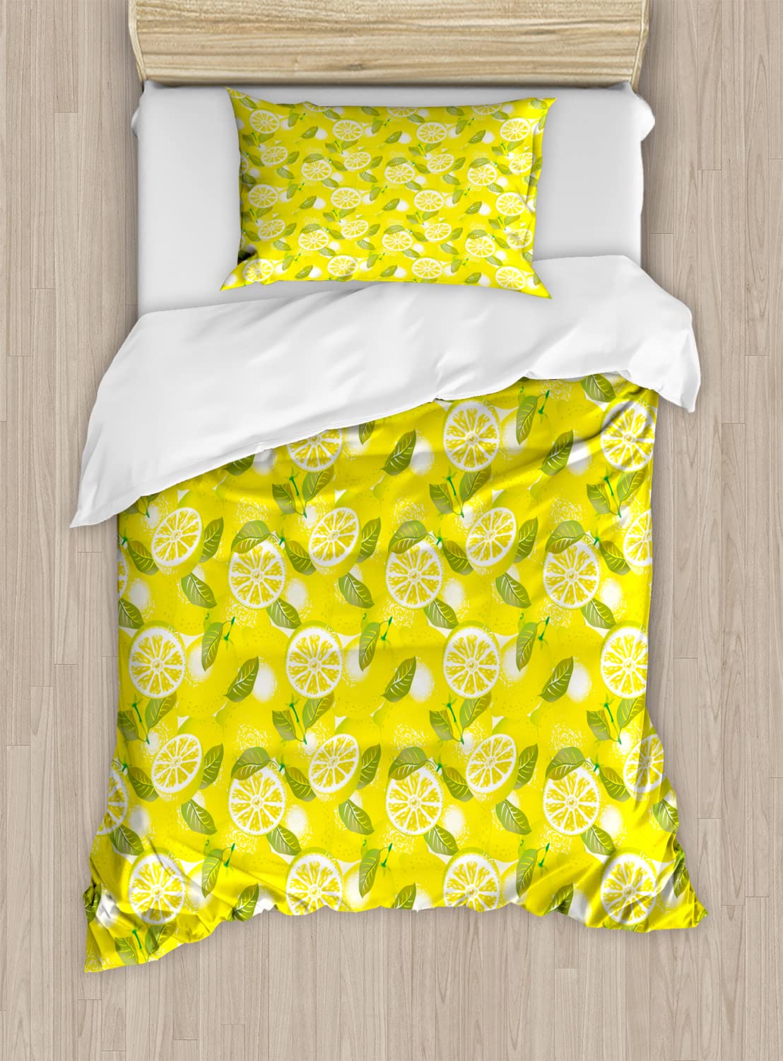 Ambesonne King Size Duvet Cover Set - 2 Pack with 4 Pillowcases, Fresh Lemon Slices & Leaves Design in Yellow & Fern Green | Soft Summer Fruit Pattern Bedding | Perfect for Guest Rooms, Vacation Homes & Seasonal Bedroom Refresh