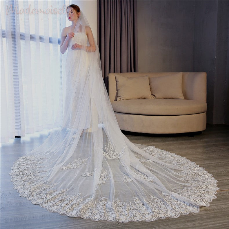 Damariss Veil - Elegant Bridal Wedding Veil for Women | Perfect for Church Ceremonies, Photo Shoots & Special Occasions