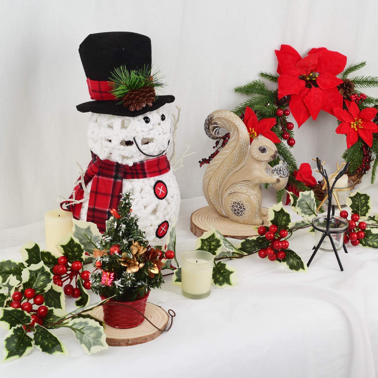 20 LED Christmas Garland with Red Berries - Battery Operated for Fireplace & Mantel Decor