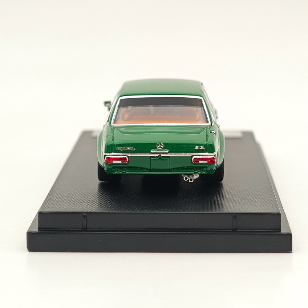 1:64 Mercedes Benz 300SEL W109 AMG Green Diecast Car Model - Collectible Toy Car for Adults & Kids - Perfect for Display, Gifts, and Racing Enthusiasts
