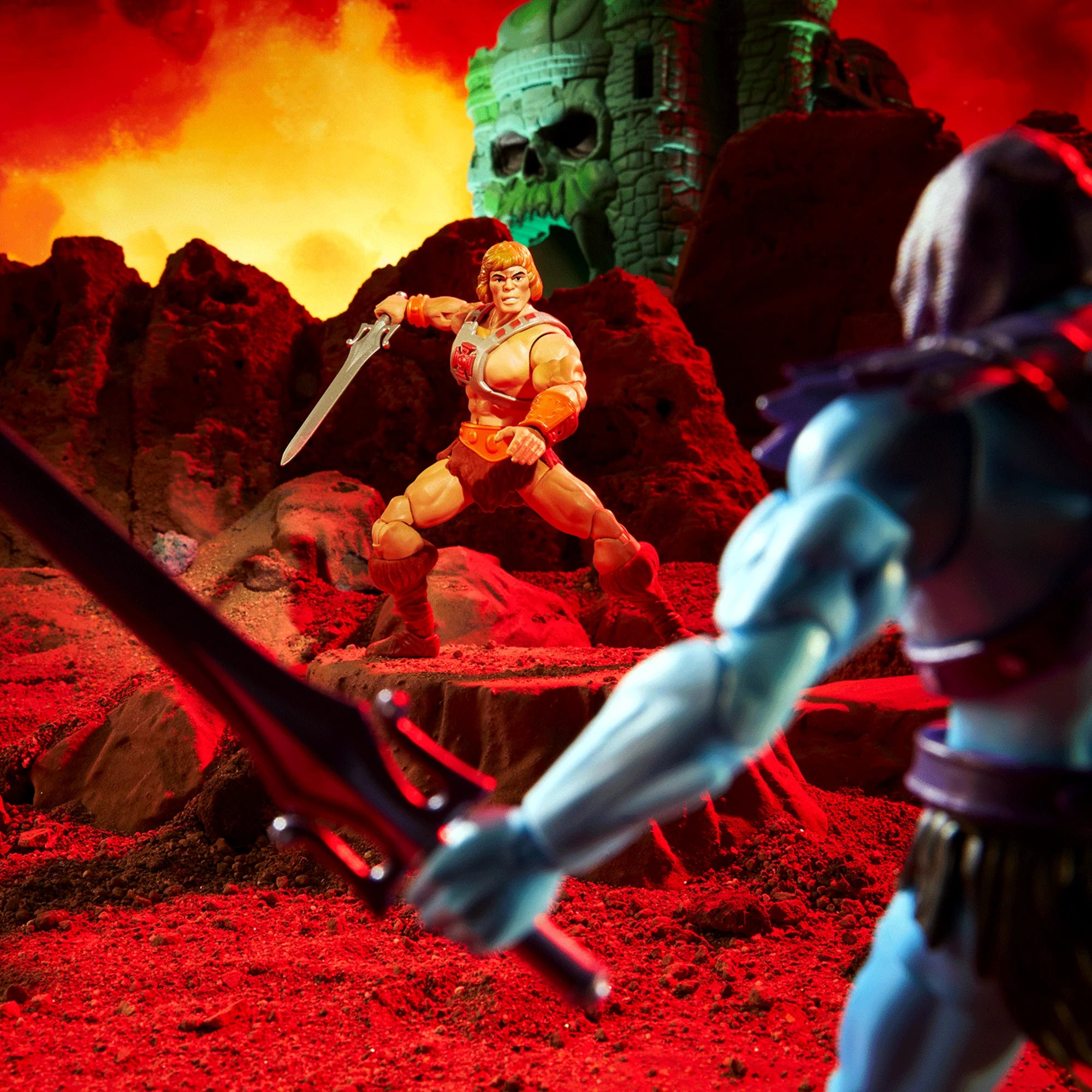 Masters of the Universe Masterverse He-Man vs Skeletor 40th Anniversary Action Figure Set by Mattel - Collector's Edition for Display & Play | Perfect Gift for Fans & Nostalgic Collectors