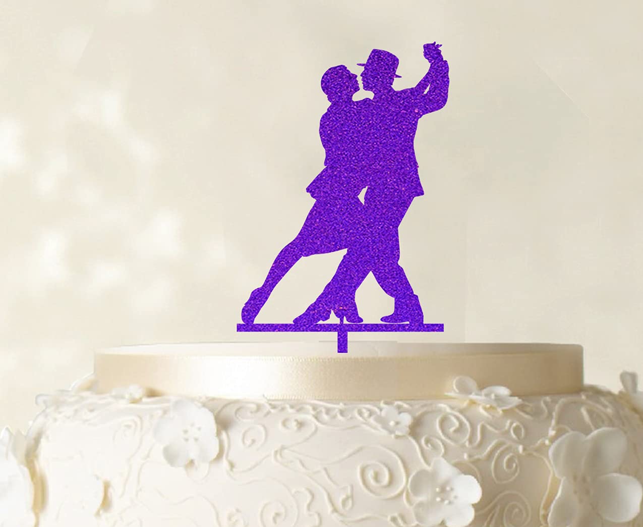 Personalized Silhouette Couple Cake Topper - Wedding Cake Decorations with Color Options (6-7 Inches Wide) - Perfect for Anniversaries, Bridal Showers & Romantic Celebrations