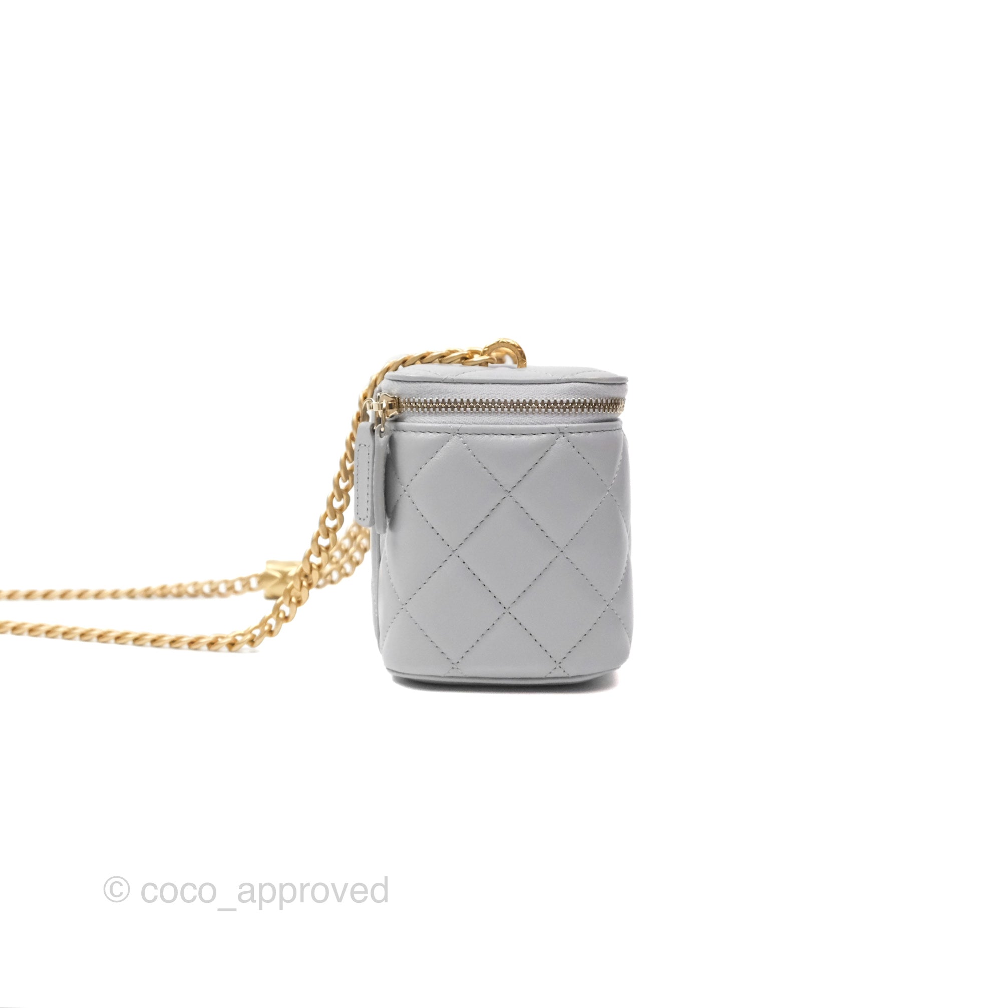 Chanel Adjustable Chain Grey Lambskin Vanity Bag with Aged Gold Hardware - Perfect for Evening Events & Luxury Fashion Accessories