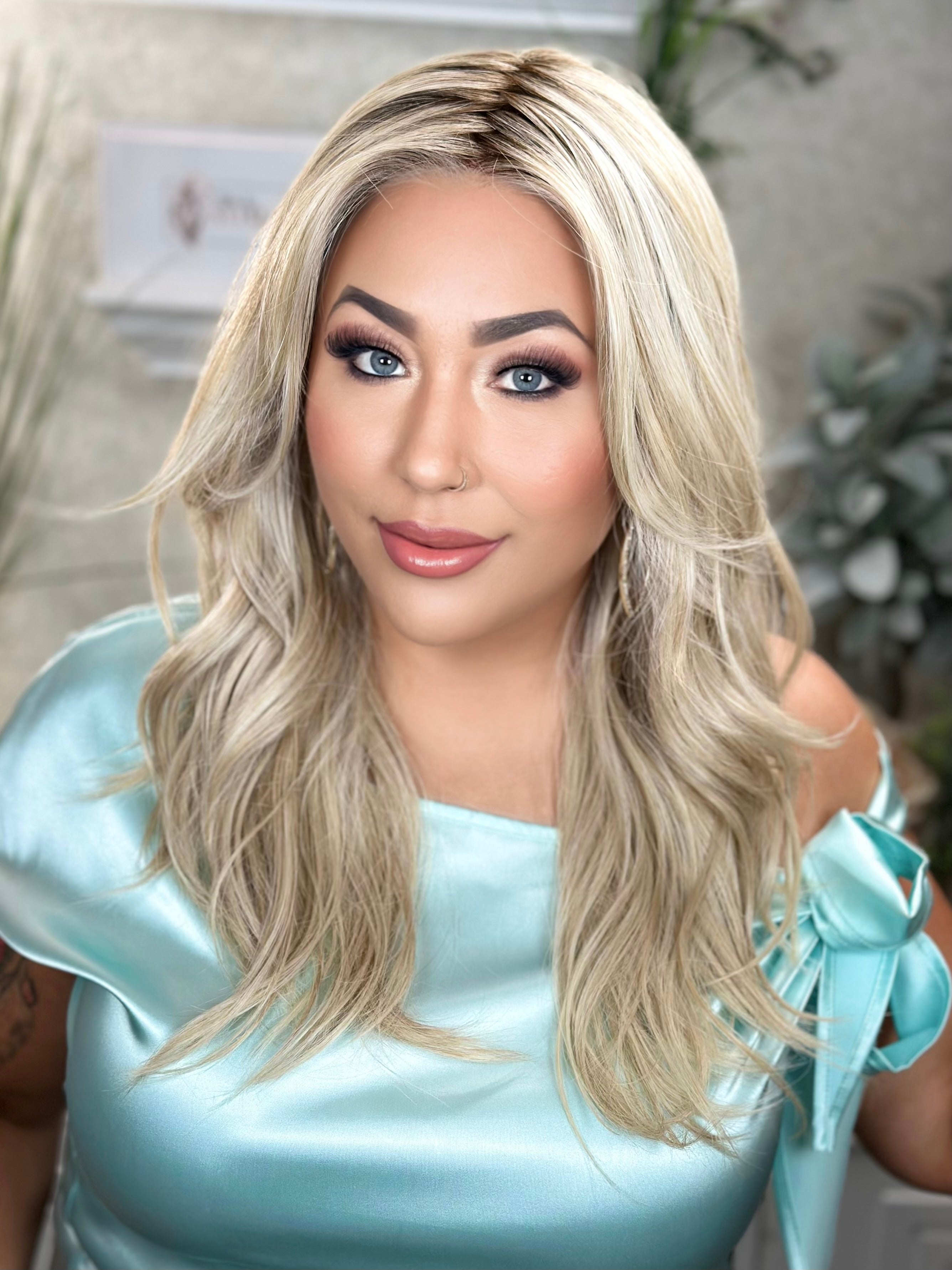 Premium Macadamia Blonde Hair Dye - Natural Looking Hair Color for Women - Perfect for Everyday Wear & Special Occasions