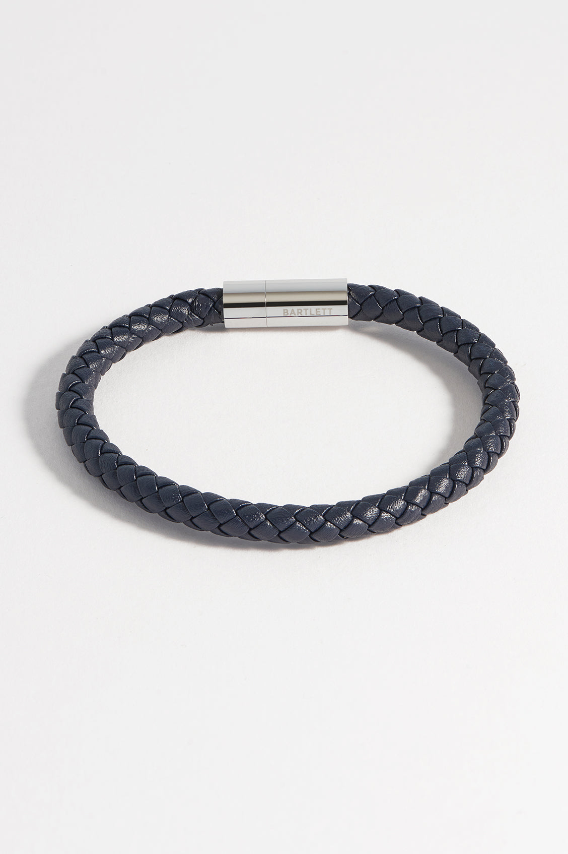 Men's Genuine Leather Single Braided Wrap Bracelet - Stylish & Durable for Casual & Formal Wear