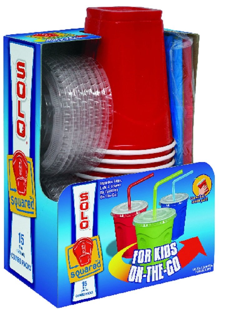 Solo 9 Oz Plastic Cups with Lids and Straws - 15 Piece Combo Pack (Red) - Perfect for Parties, Picnics, and Outdoor Events