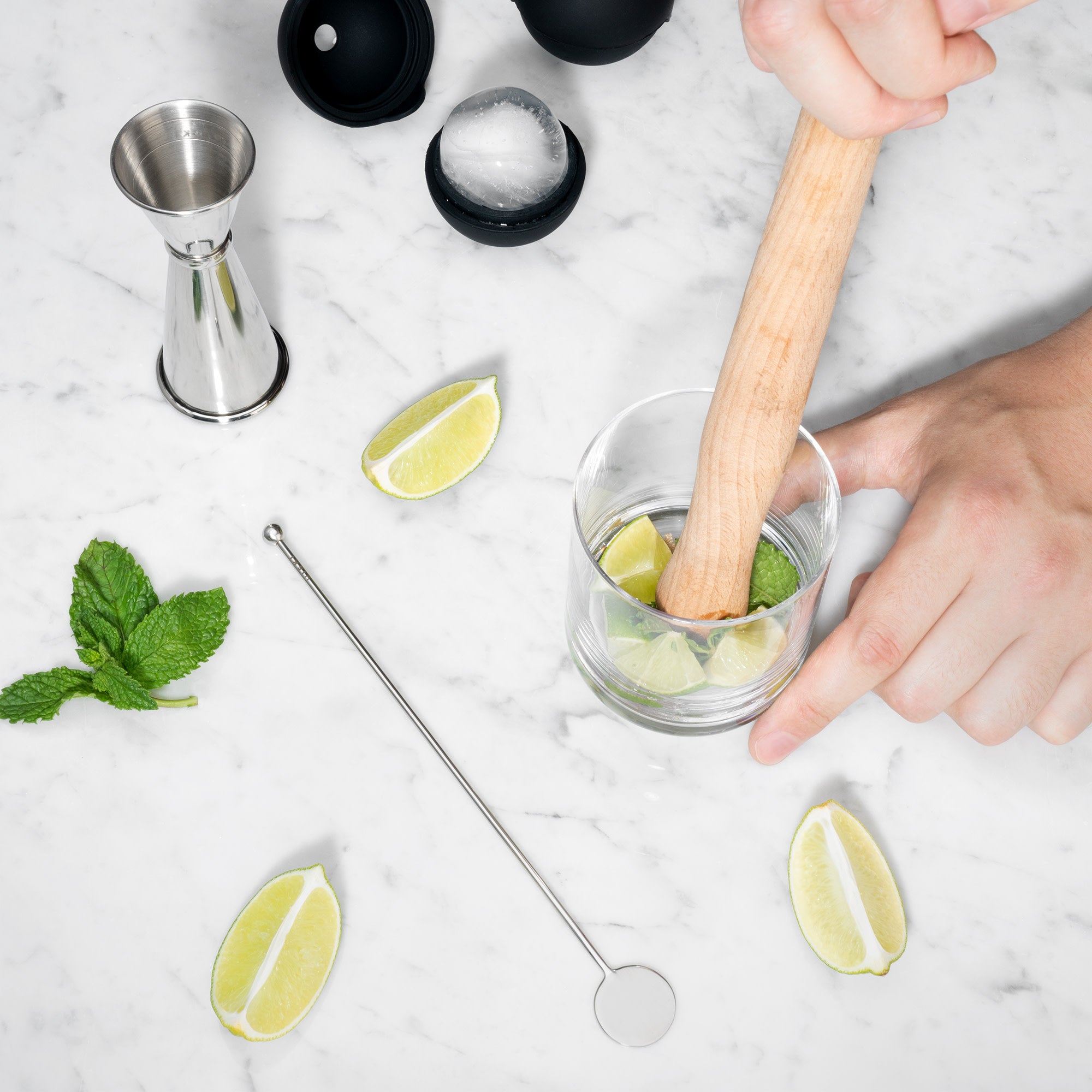 7-Piece Professional Stainless Steel Cocktail Muddler Barware Set - Perfect for Mixing Mojitos, Old Fashioned & Craft Cocktails at Home Bars