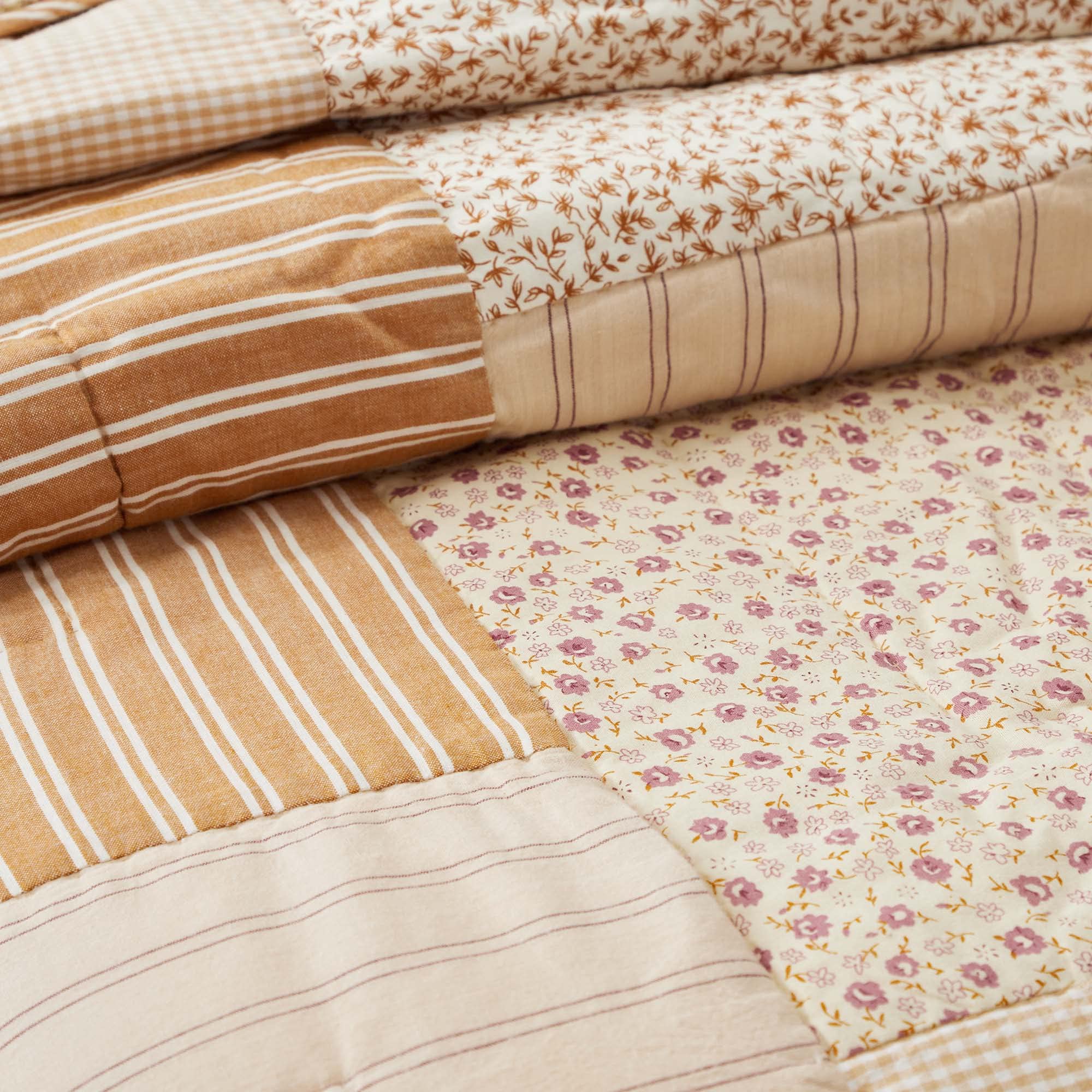 VHC Brands Camilia Queen Quilt Set - 90x90 Inches Soft Breathable Bedding for All Seasons | Perfect for Master Bedroom, Guest Room & Cozy Home Decor