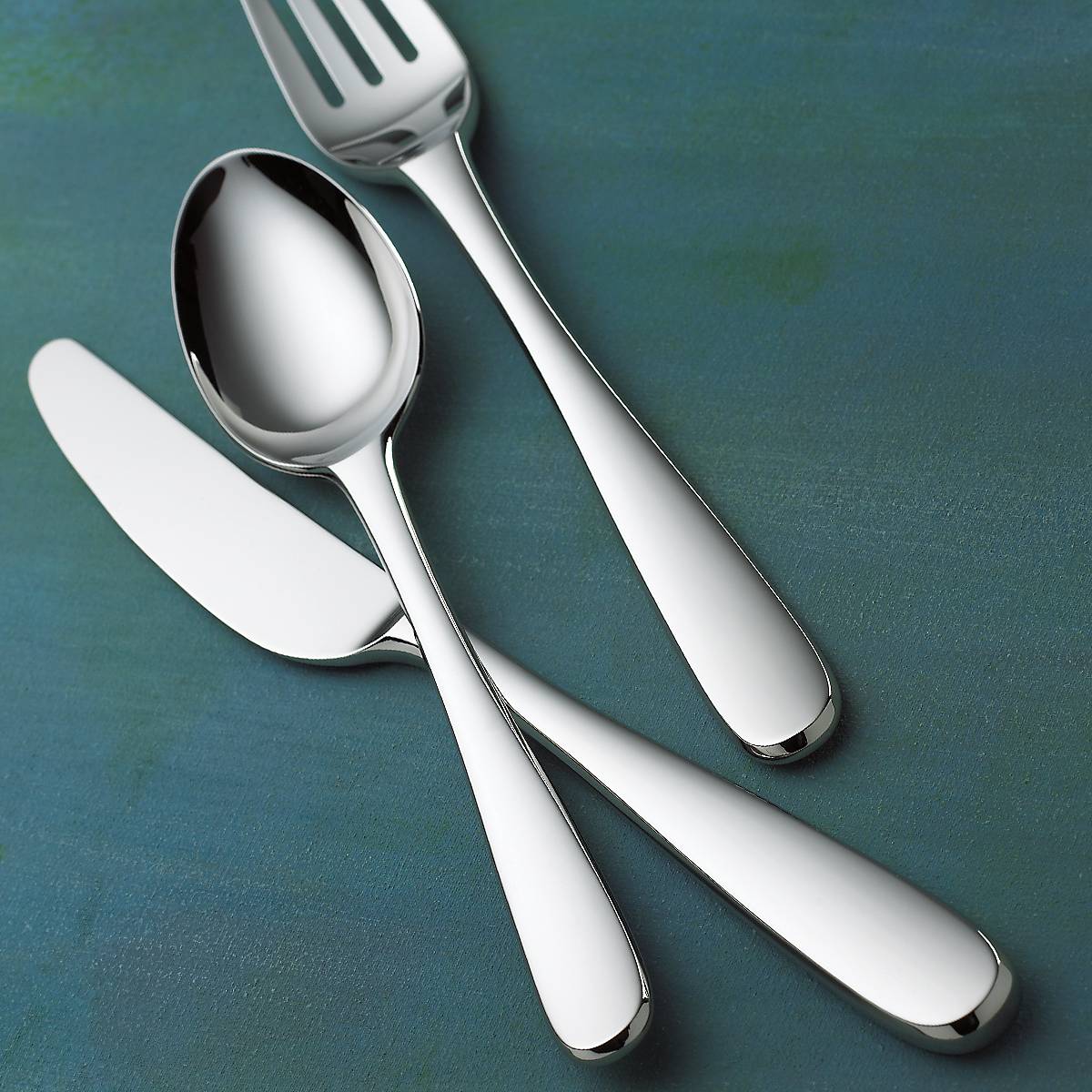 Stratton 65-Piece Stainless Steel Flatware Set - Service for 12, Elegant Silverware for Dining, Wedding & Home Entertaining