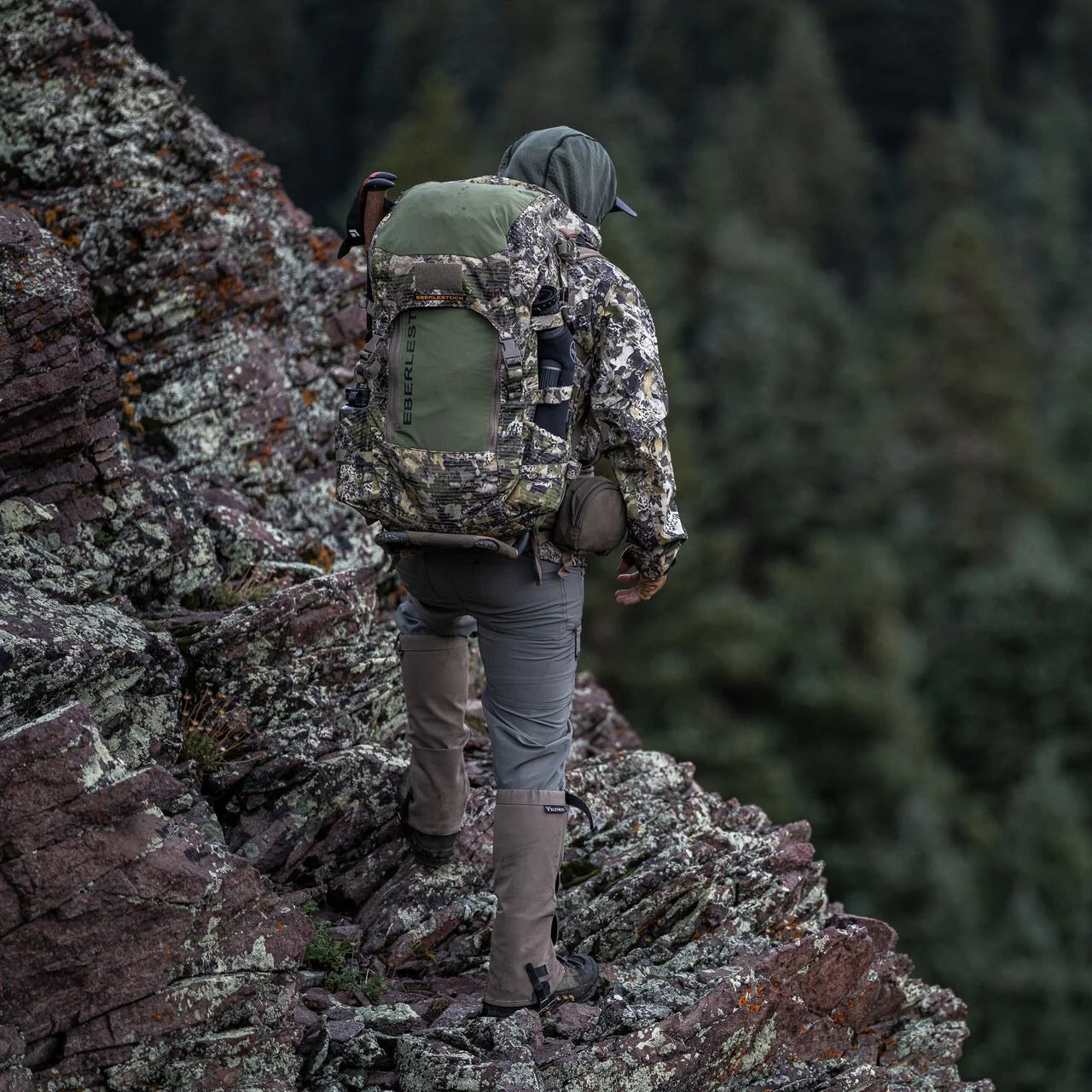 Eberlestock Vapor 2500 Lightweight Hunting Backpack with Hydration System - Perfect for Outdoor Adventures, Hiking, and Big Game Hunting