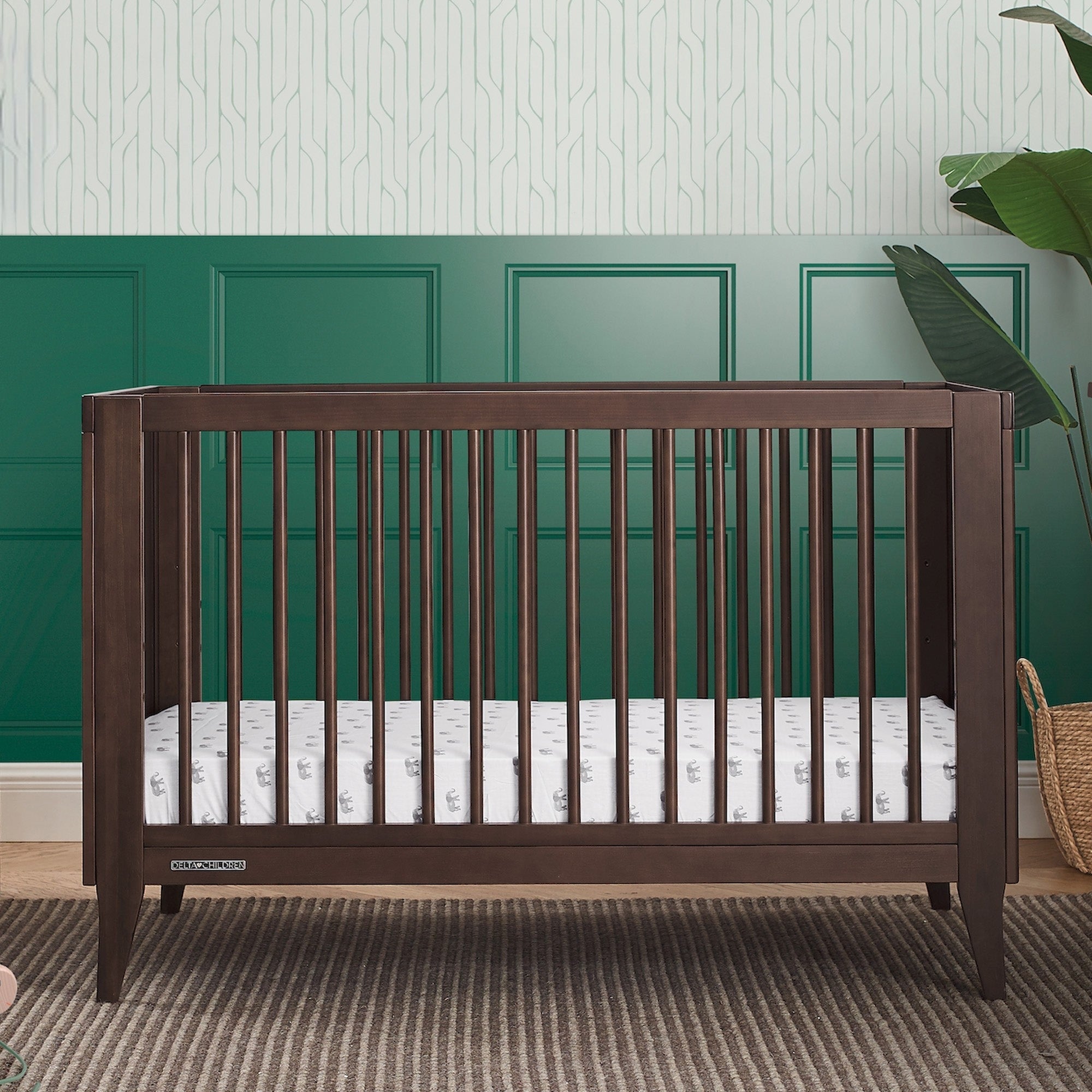 Ollie 4-in-1 Convertible Baby Crib - Toddler Bed, Daybed & Full-Size Bed - Safe & Stylish Nursery Furniture for Newborn to Teen - Perfect for Bedrooms, Daycare & Guest Rooms