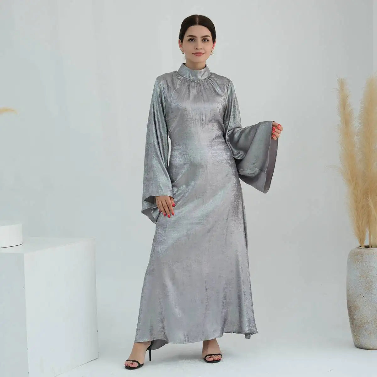 Elegant Bronzing Gleam Muslim Women Abaya Dress - Modest Islamic Prayer Gown for Daily Wear & Special Occasions