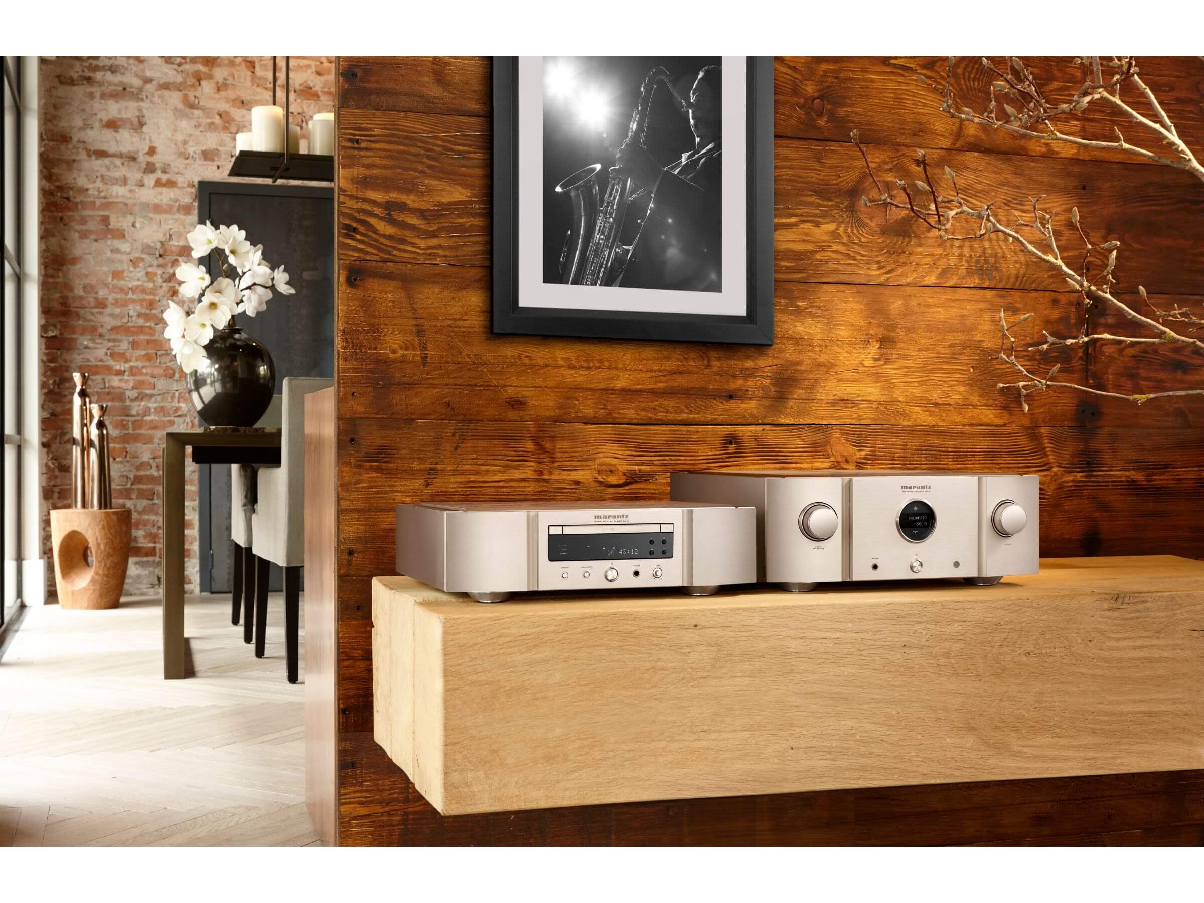 Marantz PM-10 Integrated Stereo Amplifier - High-End Hi-Fi Audio System for Home Theater & Music Listening