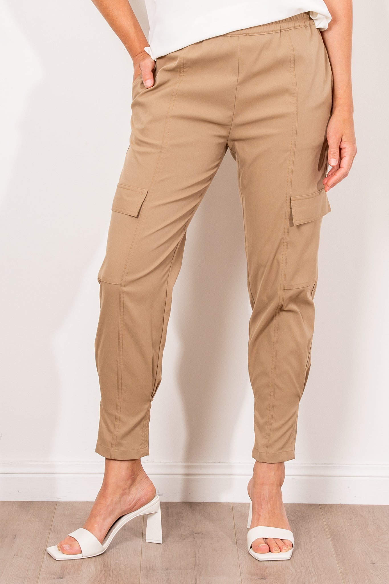 Mela Purdie Active Cargo Stretch Chintz Pants - Comfortable Workout & Travel Joggers for Women - Perfect for Yoga, Gym, and Outdoor Adventures