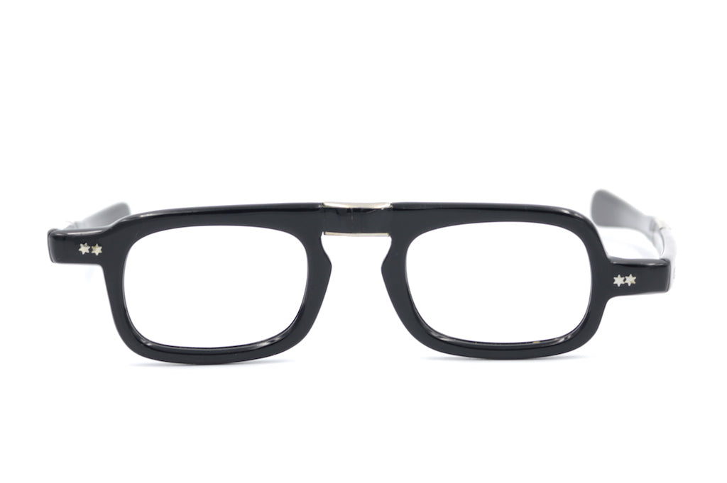 Foldable Reading Glasses for Men - Lightweight & Portable Eyewear for Reading, Travel, and Outdoor Activities