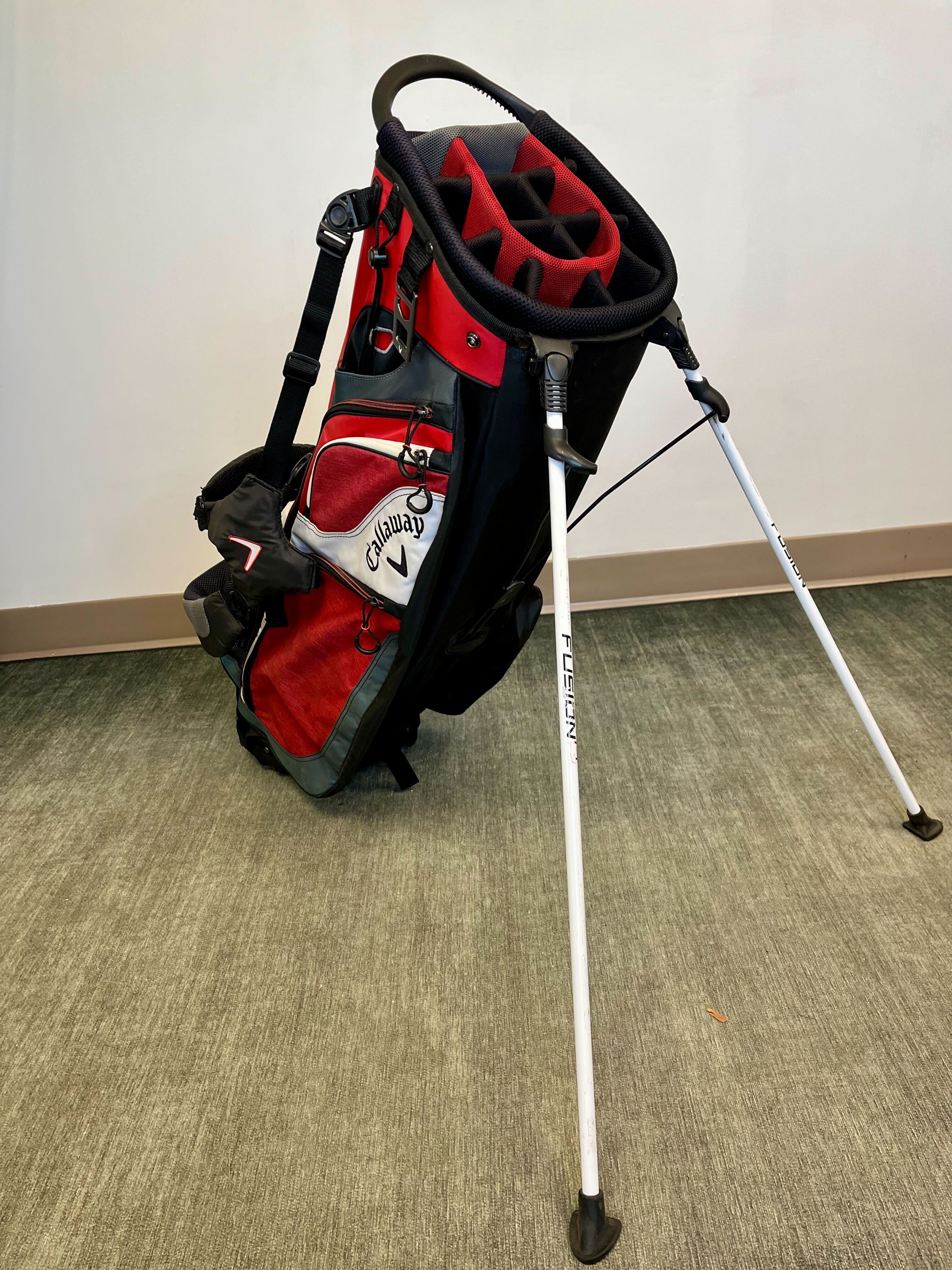 Callaway Fusion 14 Springfield Golf Stand Bag - 14-Way Divider, 6 Pockets, Comfortable Strap - Perfect for Golf Courses & Country Clubs