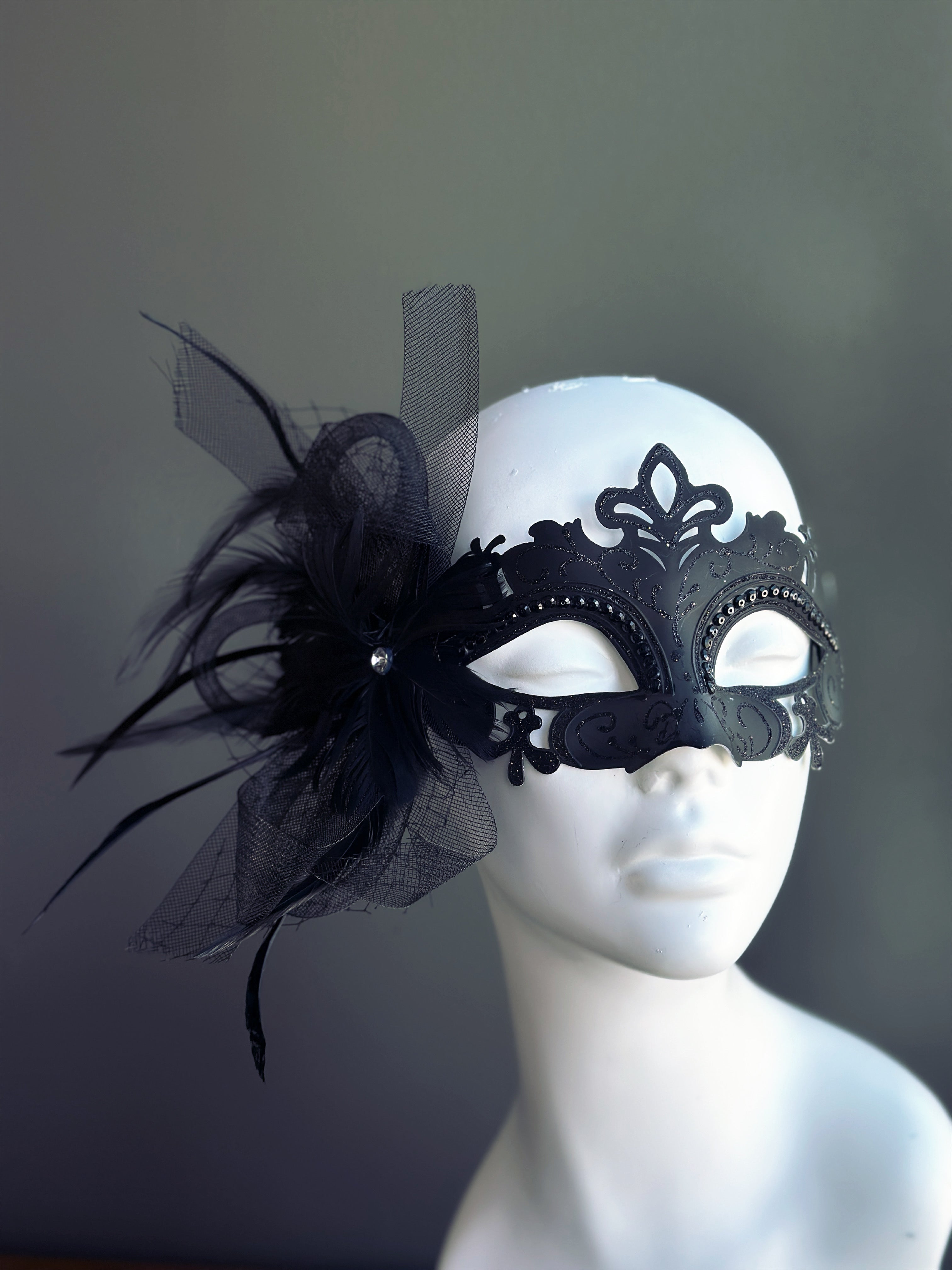 Mystique Black Feather Mask - Elegant Gothic Lace Masquerade Mask for Halloween, Cosplay, and Costume Parties - Perfect for Mardi Gras, Balls, and Themed Events