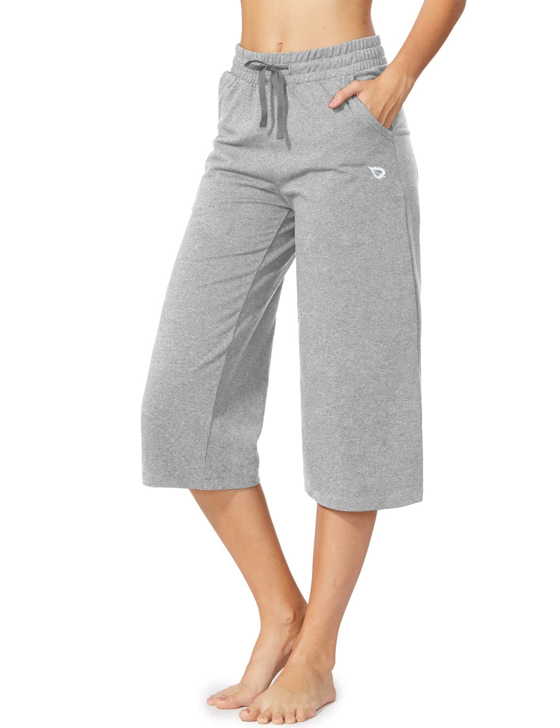 BALEAF Women's High Waisted Yoga Pants with Pockets - Tummy Control Workout Capri Leggings, Squat Proof & Moisture Wicking for Running, Gym & Lounge Wear