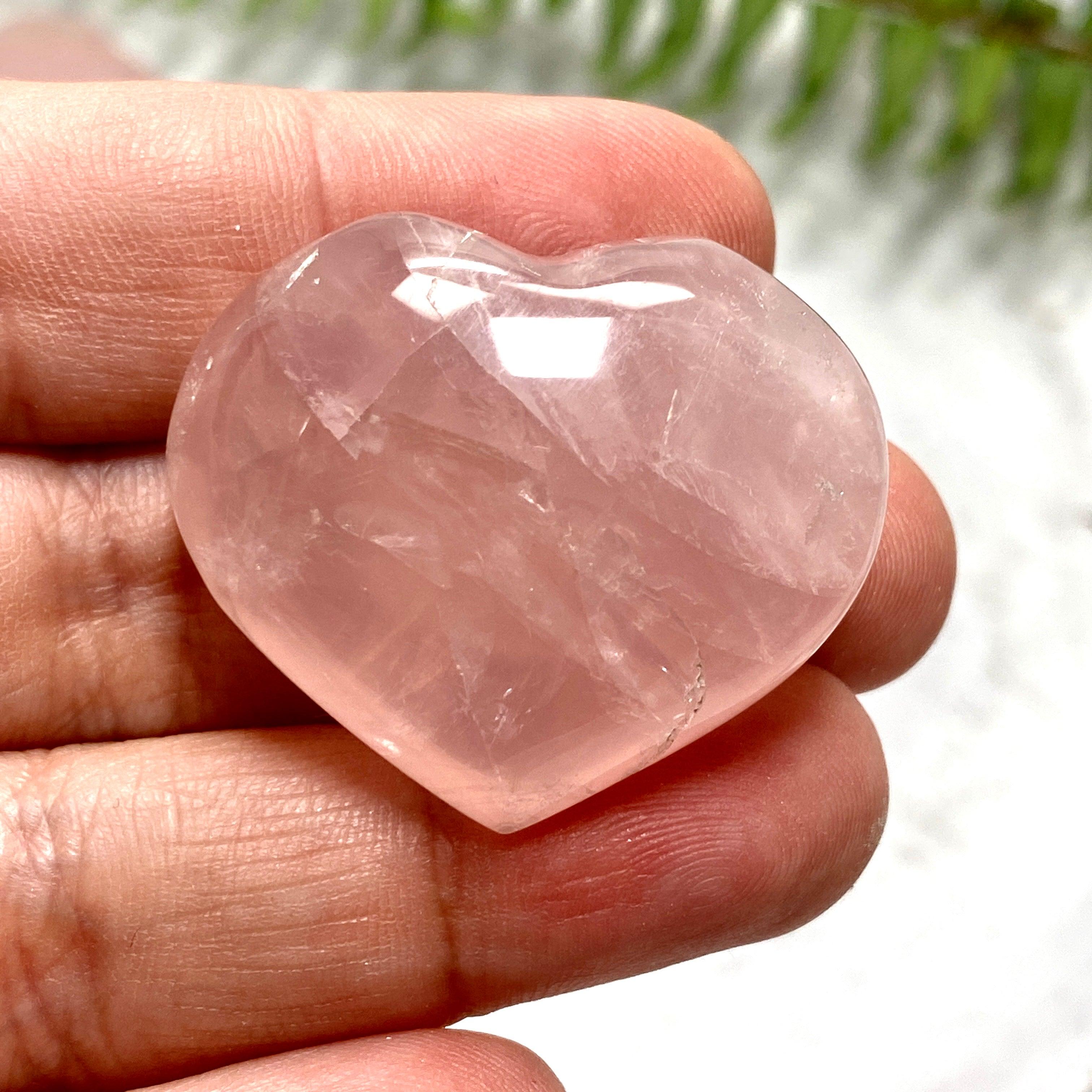 Natural Rose Quartz Heart Stone - Healing Crystal for Love & Positivity - Perfect for Meditation, Gifts & Home Decor
