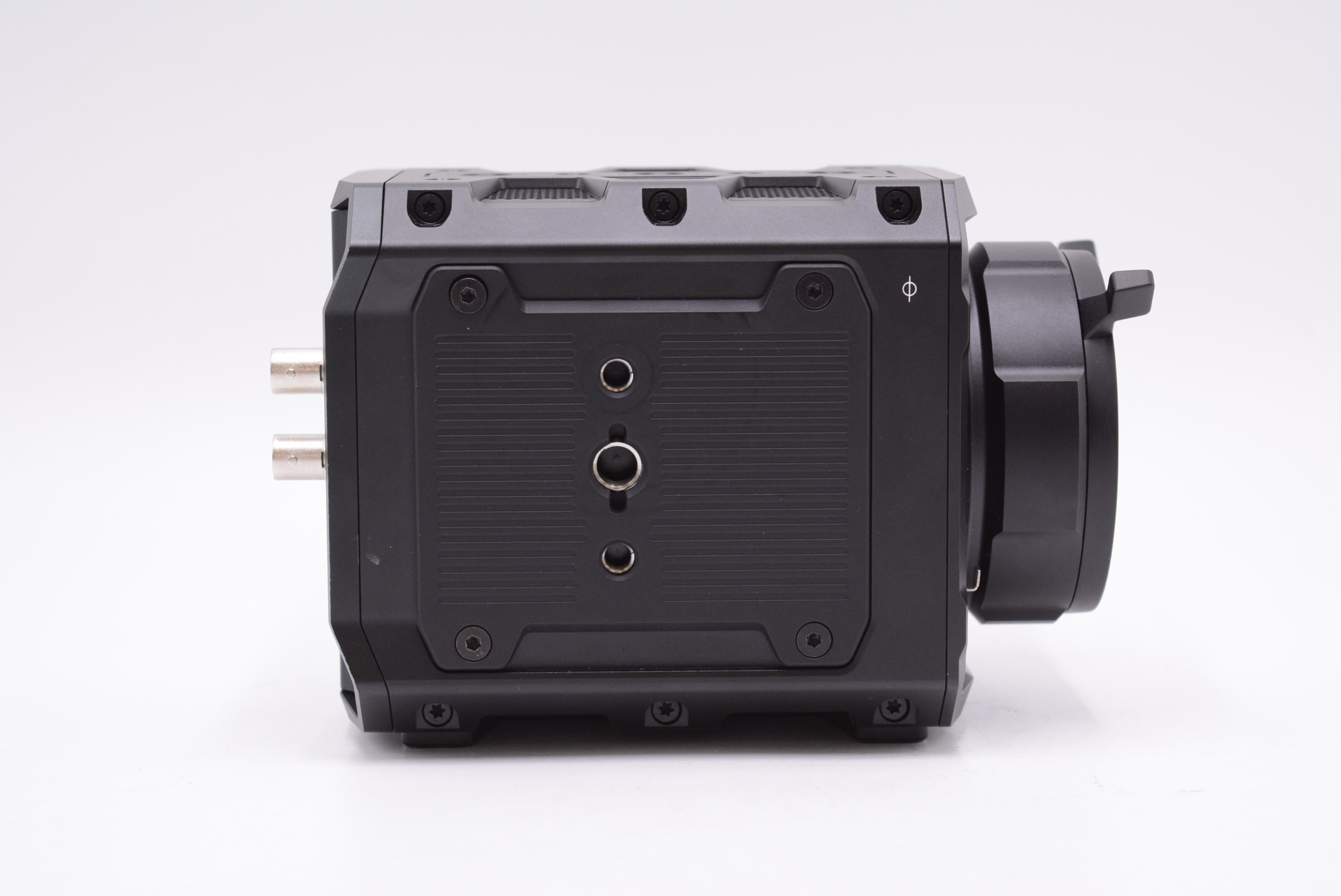 Blackmagic Design Pyxis 6K Cinema Box Camera with Canon EF Mount - Professional 6K Digital Film Camera for Cinematography, Used | Perfect for Indie Films, Documentaries & Studio Productions