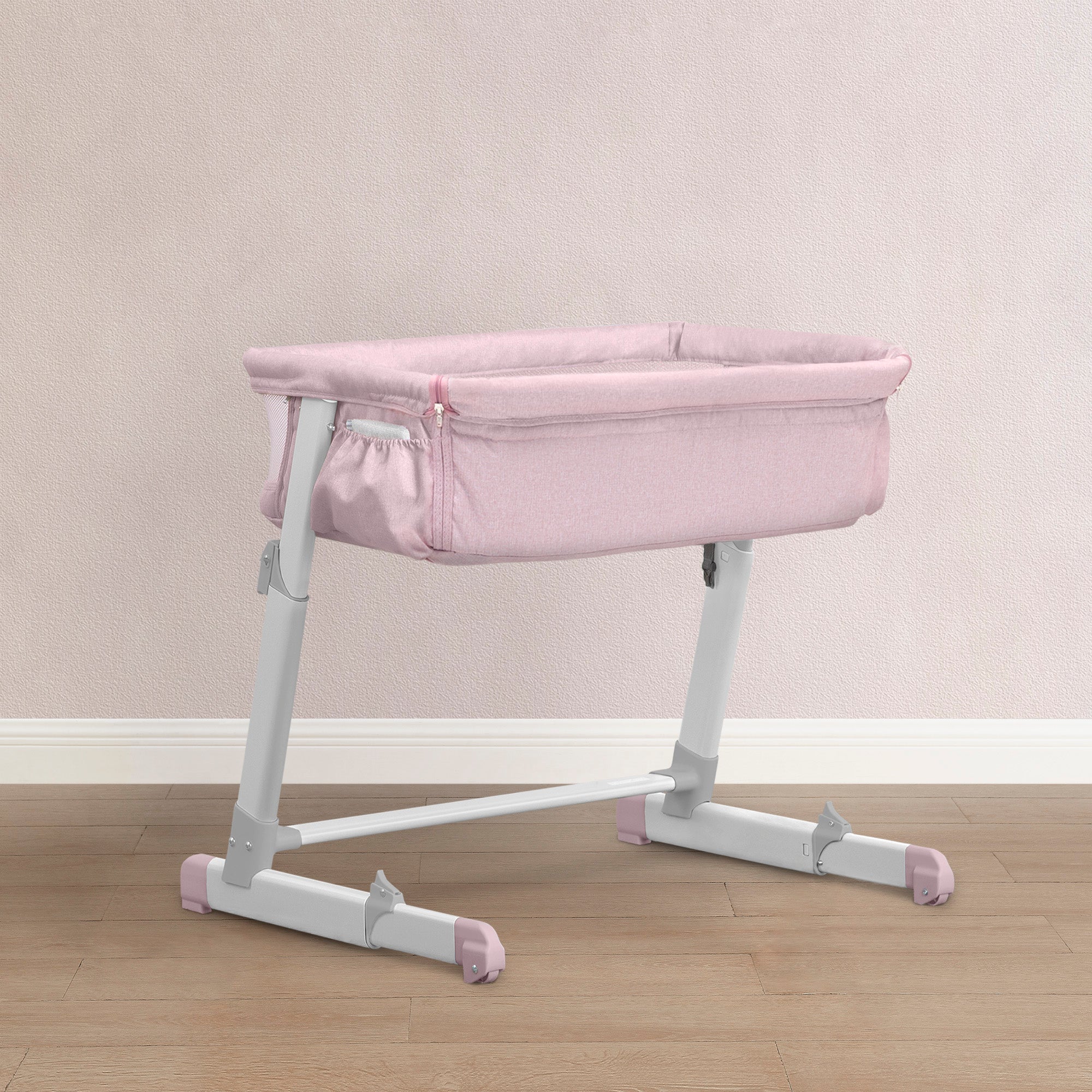 BabyGap Whisper Bedside Bassinet - Portable Crib for Newborns & Infants - Lightweight & Breathable Mesh Design - Perfect for Nursery, Bedroom & Travel Use