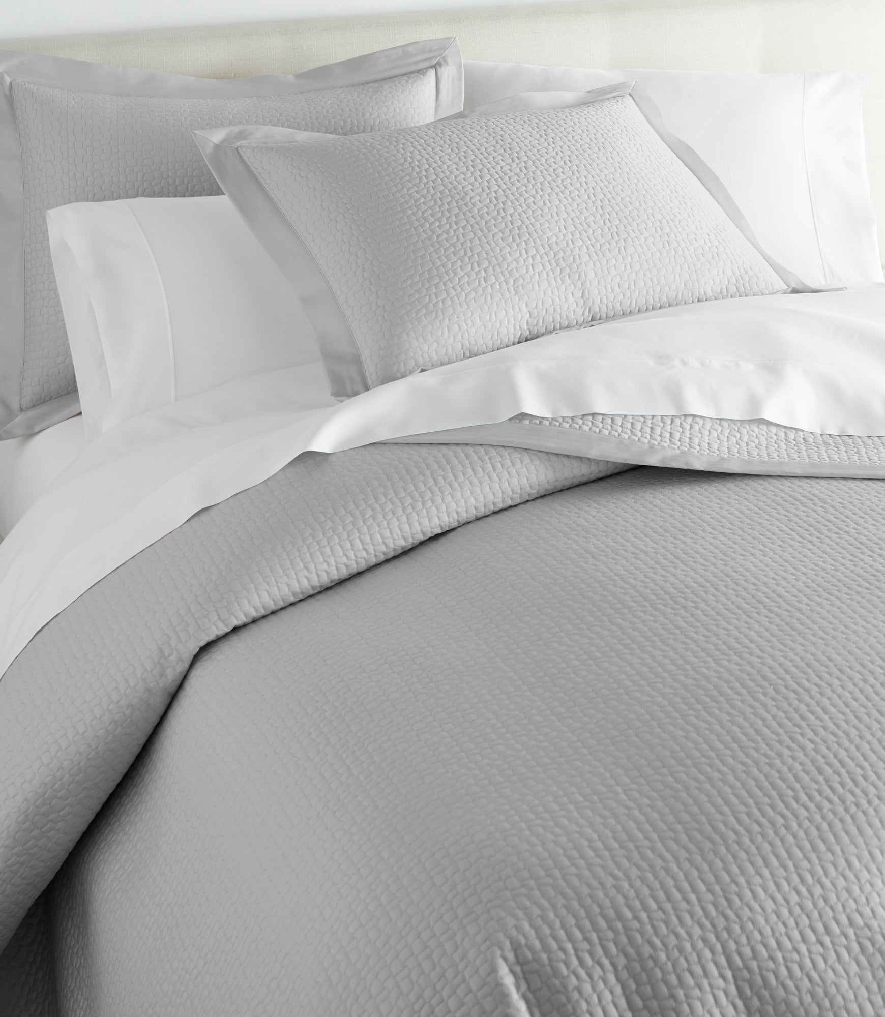 Hamilton Quilted Sham - Premium Decorative Pillow Cover for Bedroom & Living Room - Soft Cotton Sham with Elegant Quilted Design - Perfect for Home Decor, Guest Rooms, and Cozy Spaces