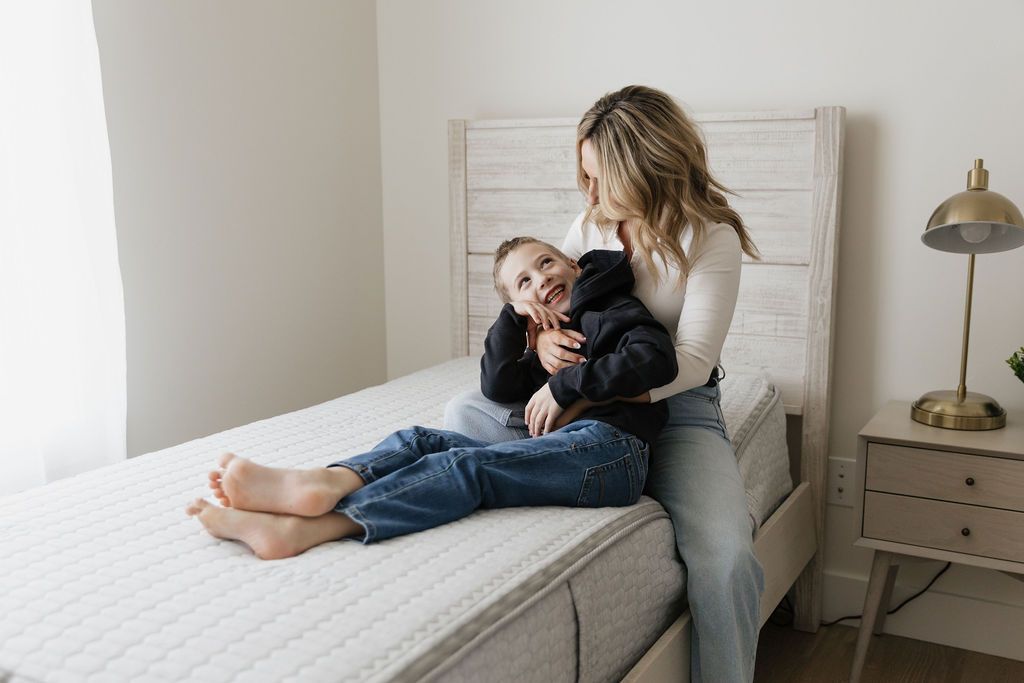 ZipClean Mattress Protector - Waterproof, Hypoallergenic, Breathable Queen Size for Allergy Relief & Bedwetting Protection - Perfect for Kids, Adults & Pet Owners