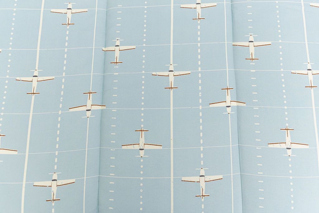 Take Flight Zipper Bedding Set - Soft & Breathable Comfort for Kids & Adults - Perfect for Bedrooms, Dorms, and Travel
