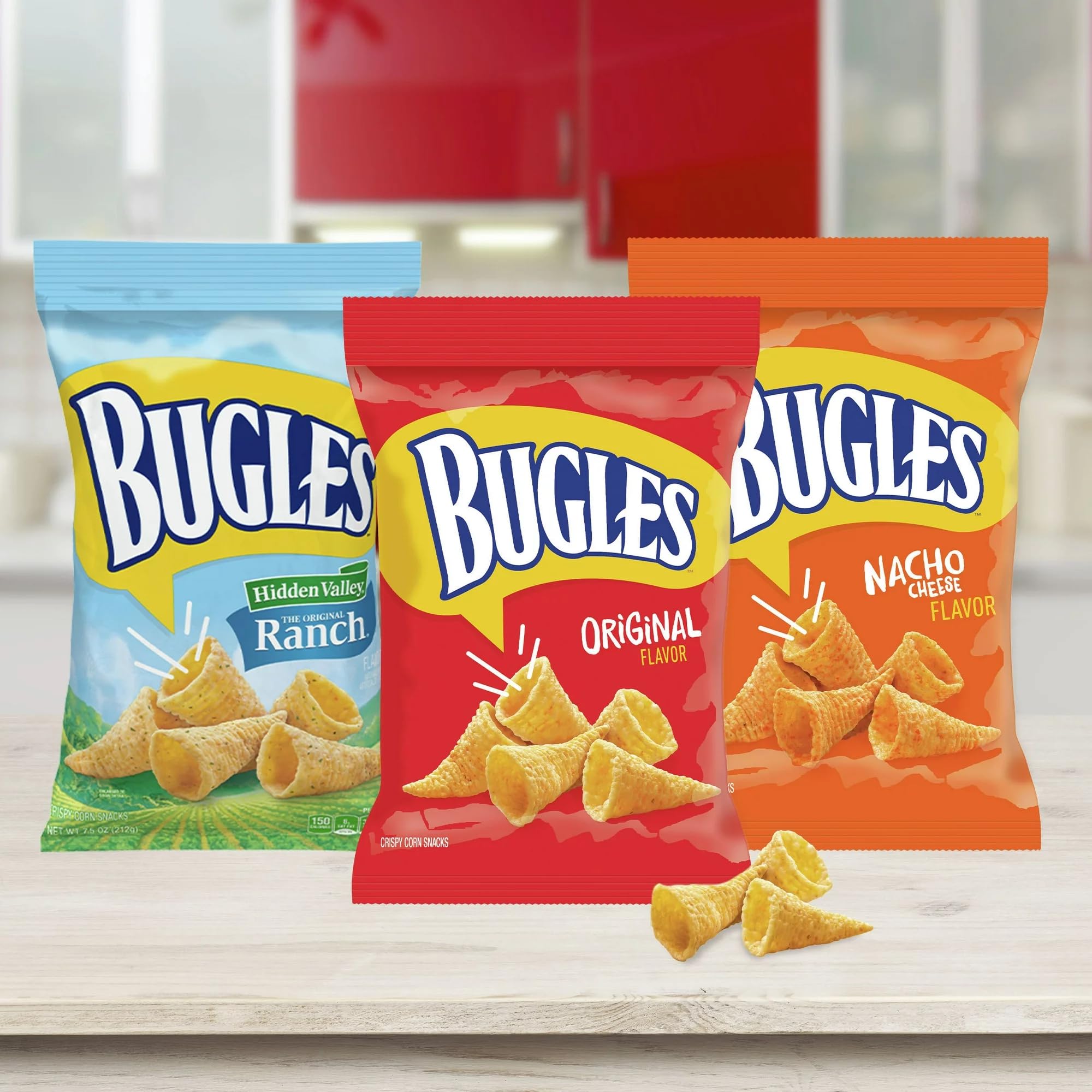 Bugles Original & Nacho Cheese Corn Snacks - 2 Flavor Variety Pack (7.5 oz Bags) with Free Bag Clip - Crunchy Party Snacks for Movie Nights, Road Trips & Office Breaks
