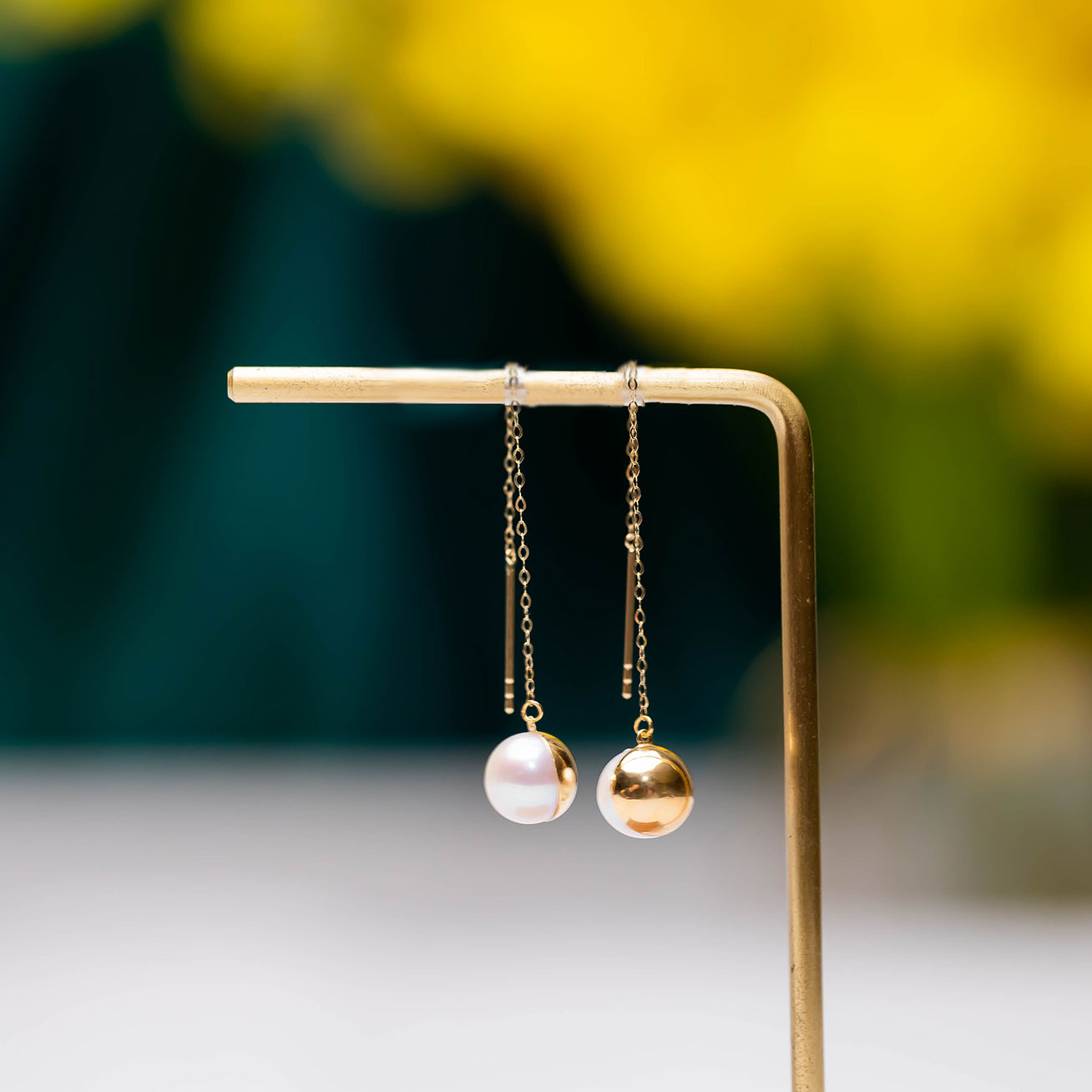 18K Solid Gold Freshwater Pearl Earrings for Women - Elegant Dangle Studs for Wedding, Party & Gift Giving - KE00029