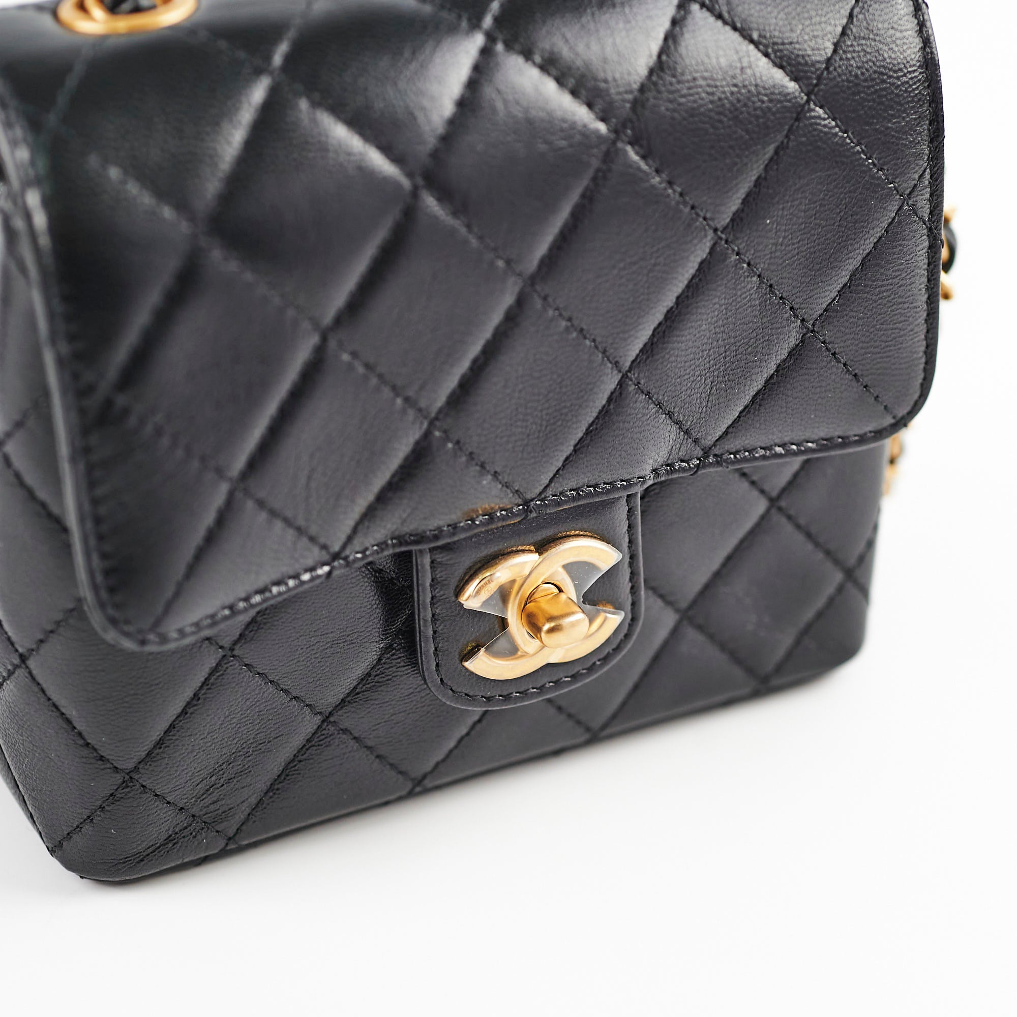 Chanel 2022 Seasonal Square Black Goat Skin Bag with Microchip - Luxury Designer Handbag for Women, Perfect for Evening Parties & Special Occasions