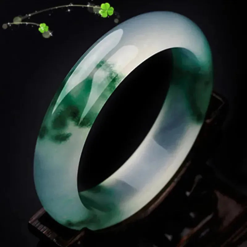 Emerald Green Quartz Rock Floating Flower Bracelet for Women - Elegant Jade Stone Fashion Jewelry - Perfect for Boho Chic, Casual Wear & Special Occasions