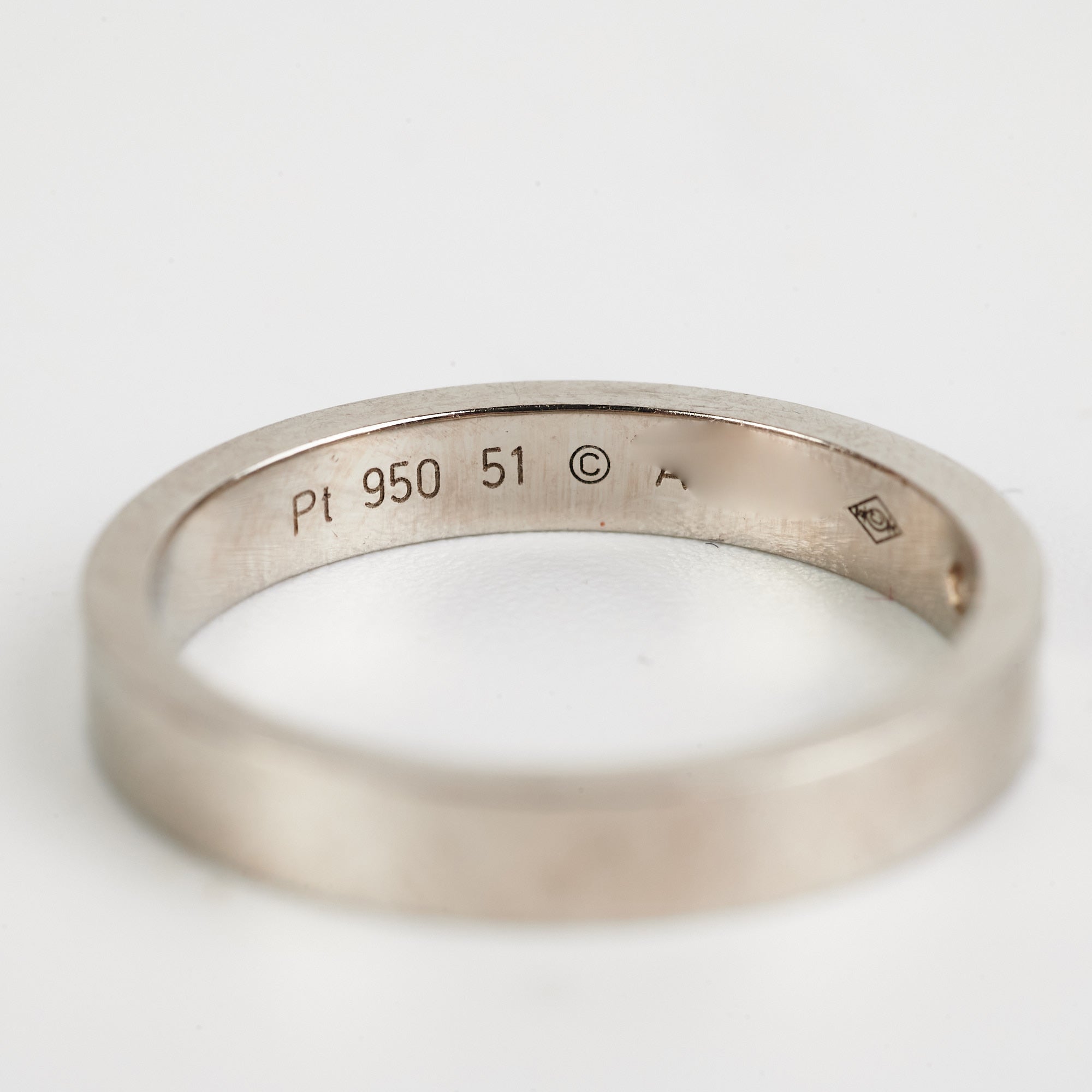 Cartier Love Wedding Band Ring - 18K Yellow Gold Size 51 for Women & Men - Perfect for Engagement, Wedding & Anniversary Gifts