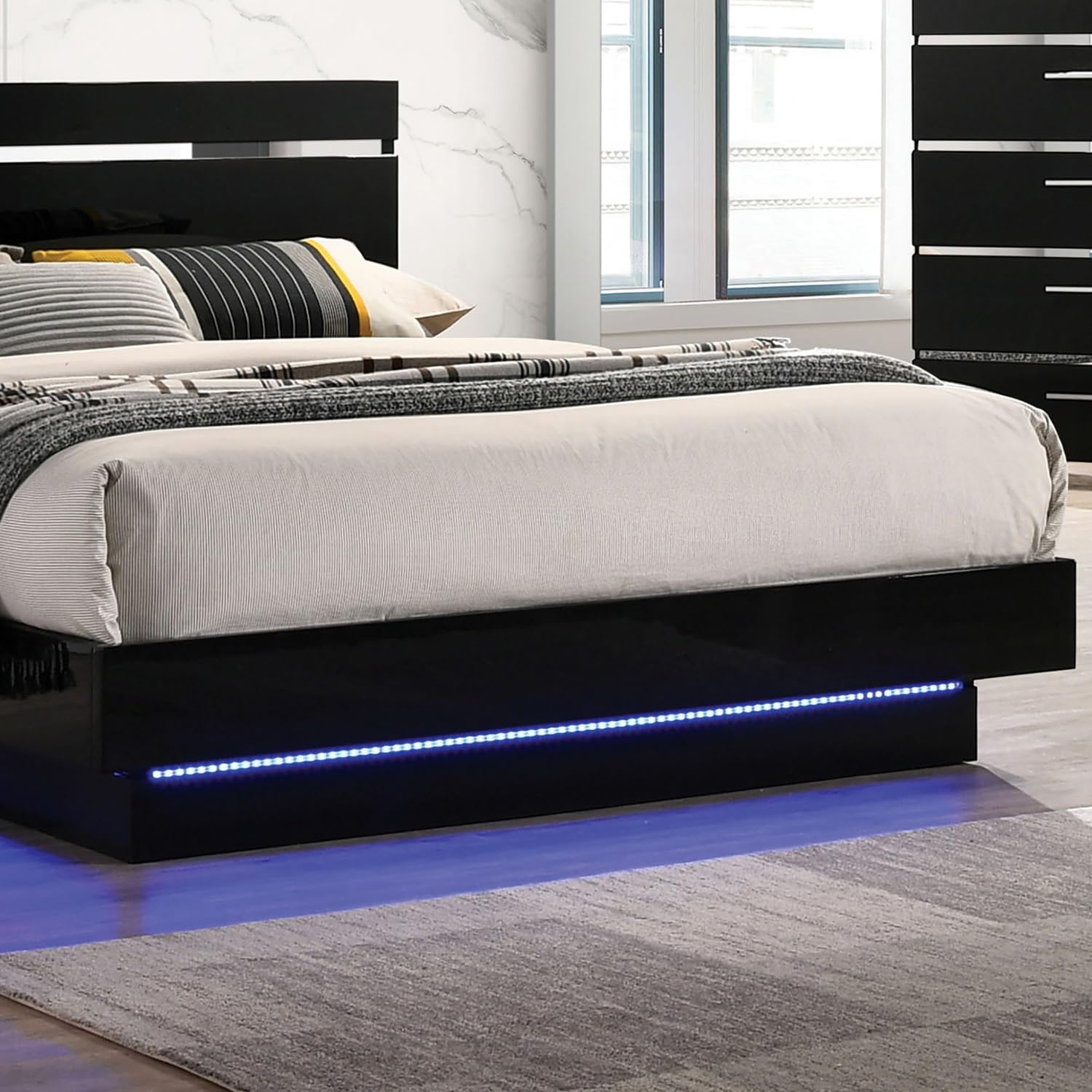 Furniture of America Malva Solid Wood Queen Bed with LED Lights - Modern Black Wooden Bed Frame for Bedroom, Home Decor & Nighttime Ambience