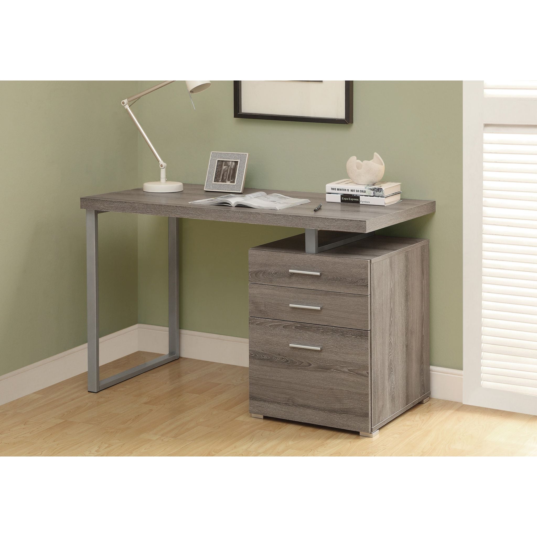 60 Inch Large Computer Desk for Home Office - Modern Writing Workstation with Sturdy Frame - Perfect for Remote Work, Gaming & Study