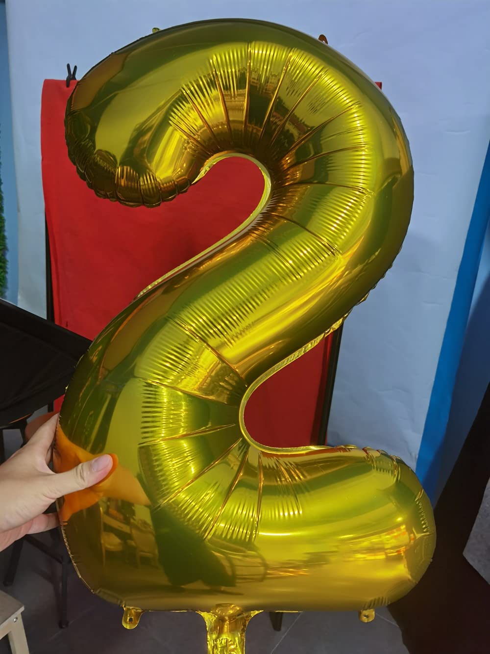 32 Inch Gold Number 8 Foil Balloons - Large Metallic Birthday Party Decorations for Anniversary, Graduation, New Year Celebrations - Perfect for Photo Backdrops & Event Centerpieces