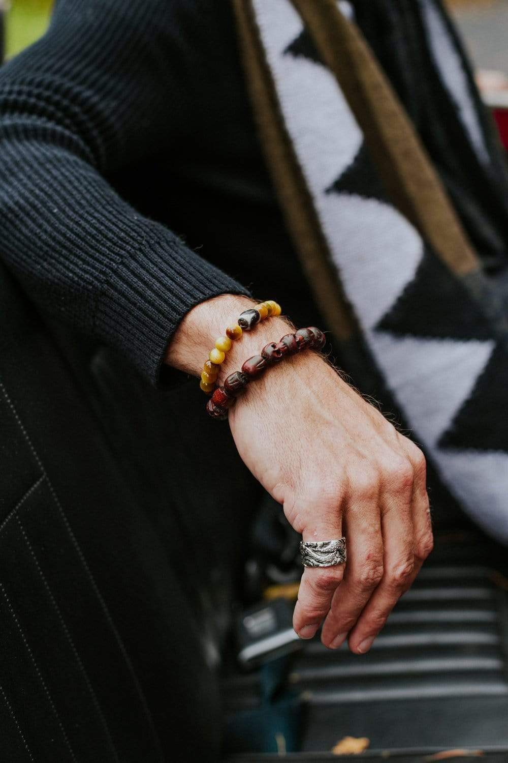 Golden Tiger Dzi Bead Wrist Mala Bracelet - Tibetan Buddhist Prayer Beads for Meditation, Yoga & Spiritual Protection
