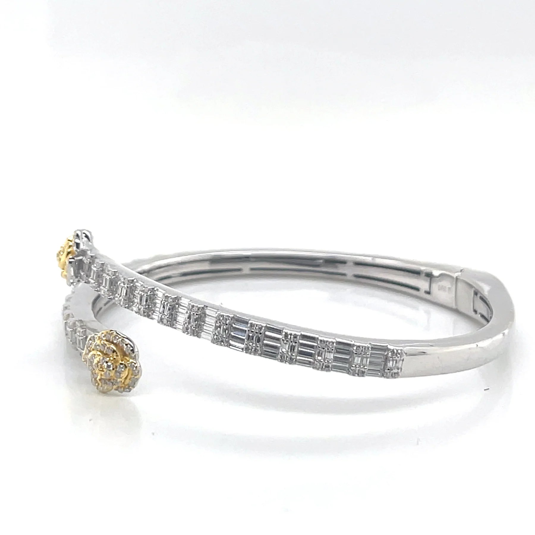 Women's 925 Sterling Silver Moissanite Flower Bangle Bracelet - Elegant Jewelry for Weddings, Parties & Daily Wear