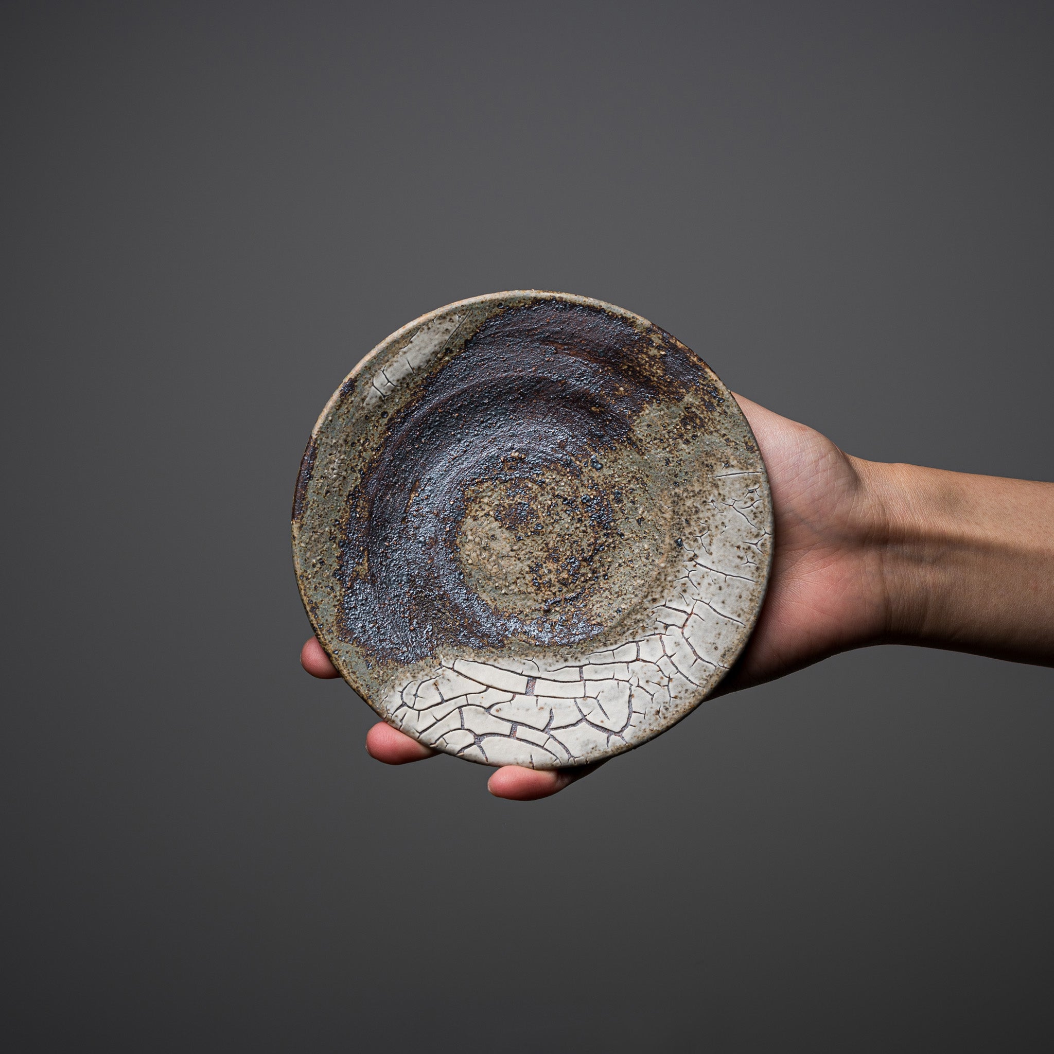 NINSHU 13 cm Single Plate - Premium Japanese Ceramic Dish for Sushi, Appetizers & Small Bites | Elegant Dining & Home Decor