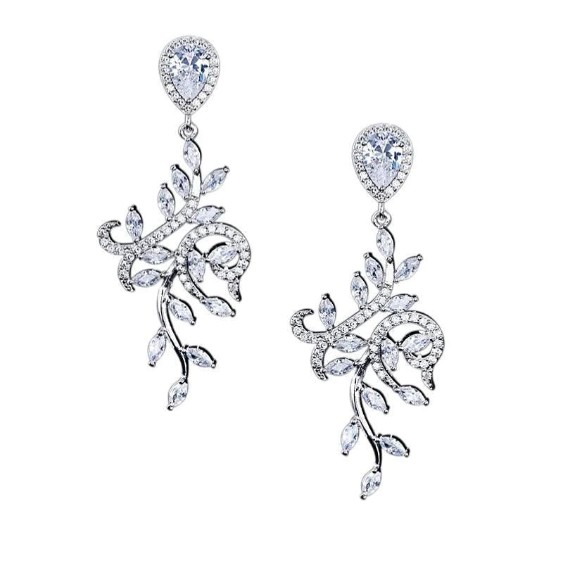 Vintage 1968 Silver Crystal Wedding Earrings for Women - Elegant Bridal Jewelry, Perfect for Weddings, Anniversaries & Special Occasions