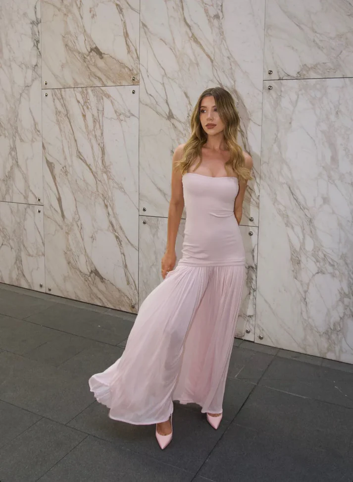 Elegant Mermaid Pink Long Prom Dress for Formal Graduation Party & Evening Gown J5850 | Perfect for Homecoming, Quinceañera & Special Occasions