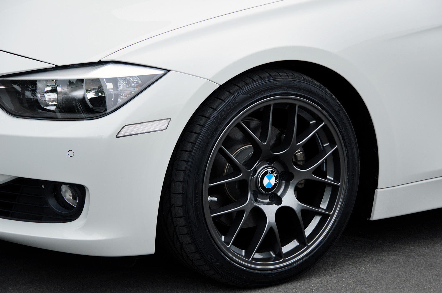 Clear Lens Front Bumper Side Markers for 2012-2015 BMW F30 F31 Pre-LCI 3 Series - Enhanced Visibility & Style Upgrade for Night Driving & Custom Look
