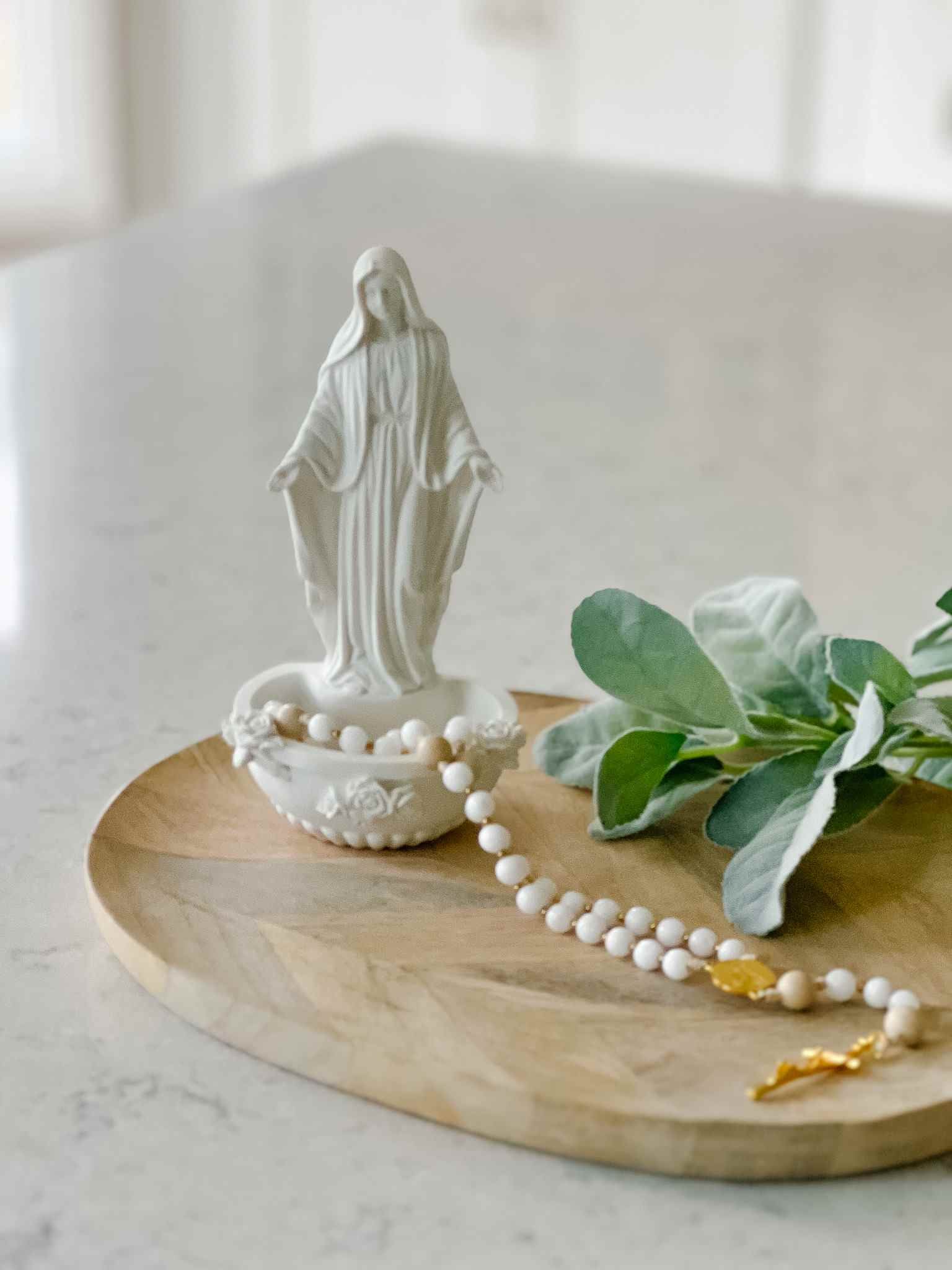 Our Lady of Grace Holy Water Font - Religious Home Decor for Prayer & Blessings - Perfect for Church, Home Altar & Catholic Gifts