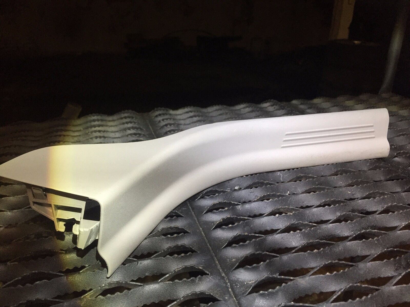 2005-2011 Volvo S40 Right Rear Door Sill Plate Scuff Protector - OEM Replacement Part for Car Interior Protection & Style Enhancement